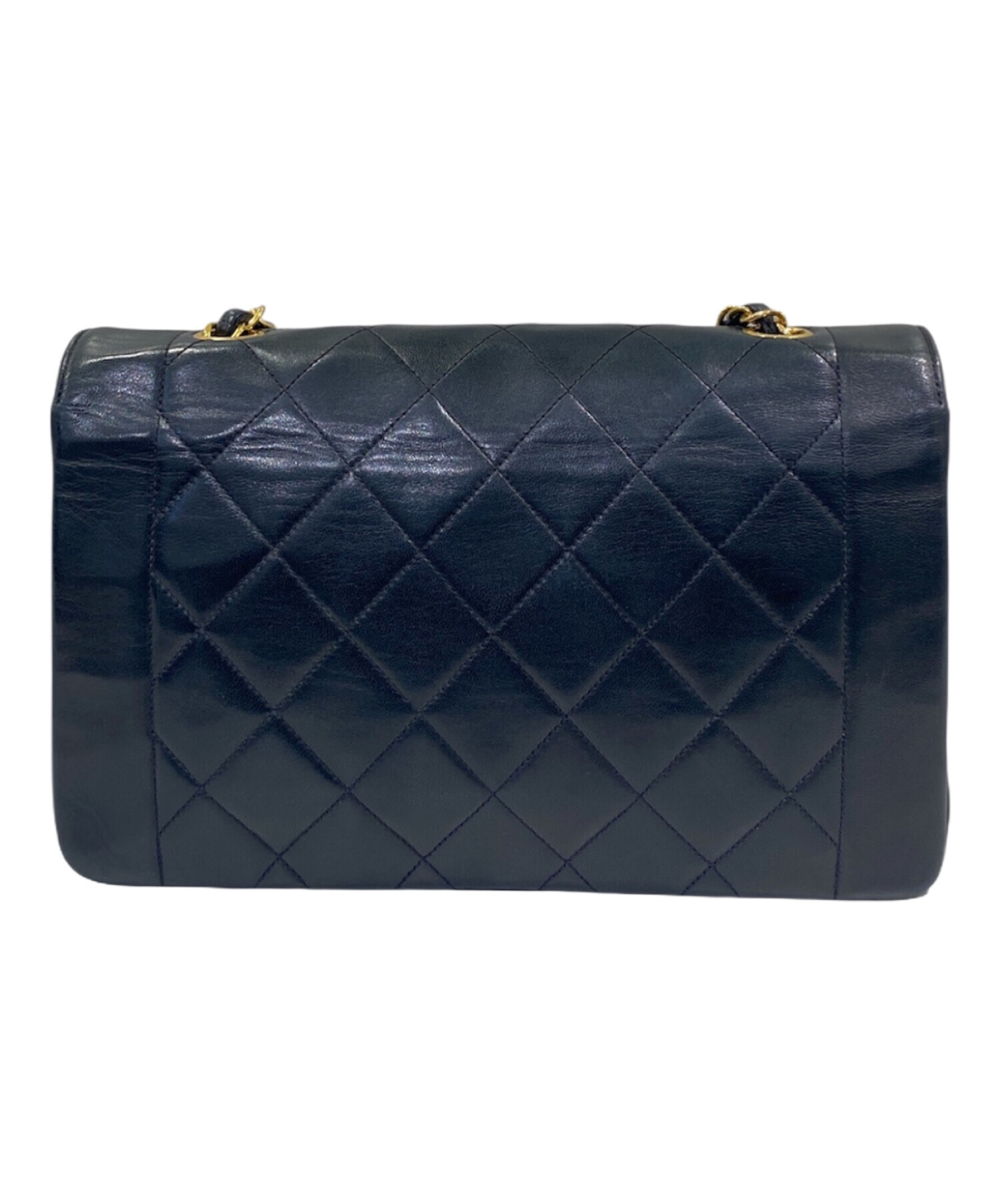 きなこ　【美品】 CHANEL ダイアナフラップ シャネル CHANEL ダイアナフラップ マトラッセ ターンロック チェーン