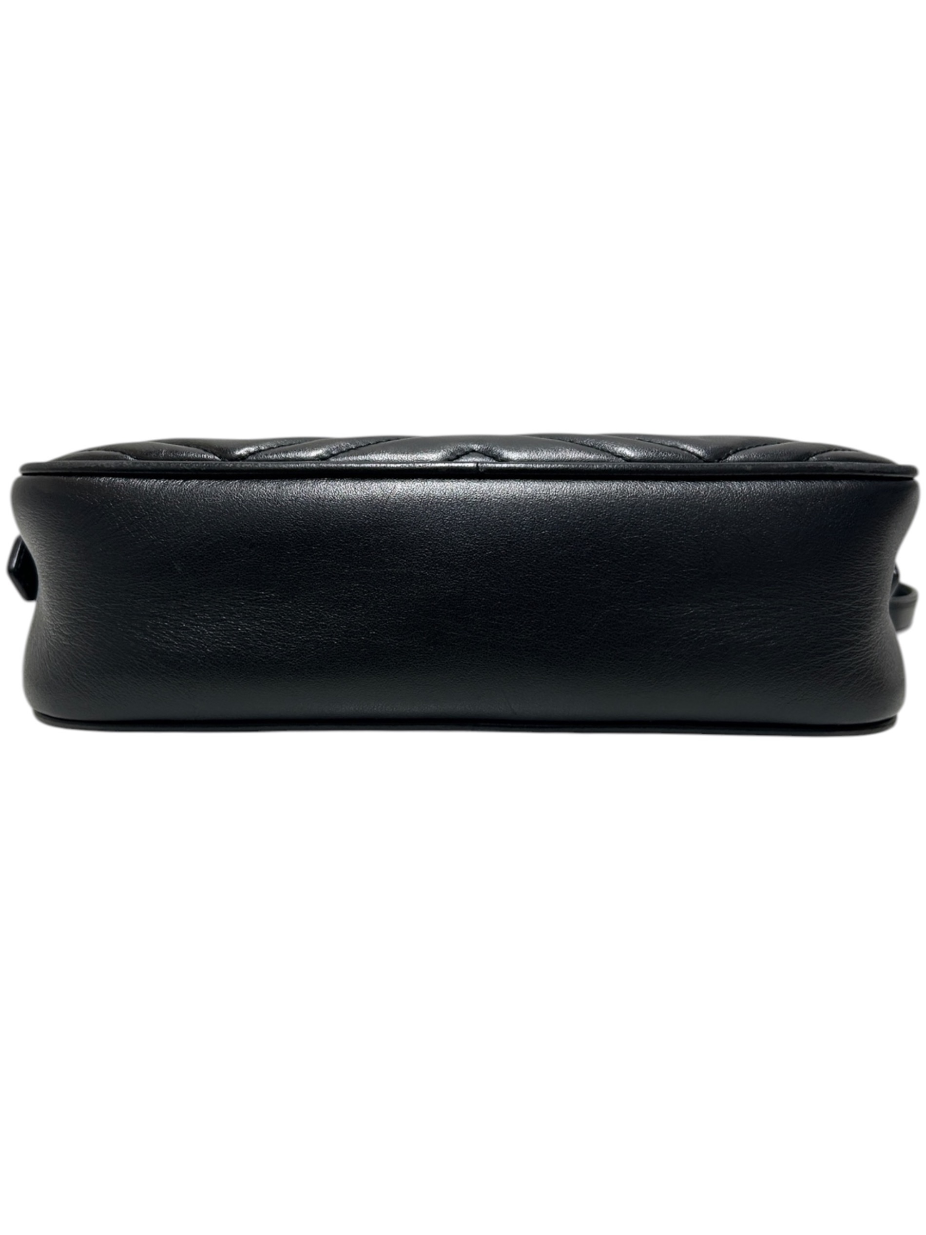 GUCCI ショルダーバッグ 447632　DAAAH　5909 GUCCI（グッチ） 斜め掛け ショルダーバッグ 447632 DAAAH 5909 GG