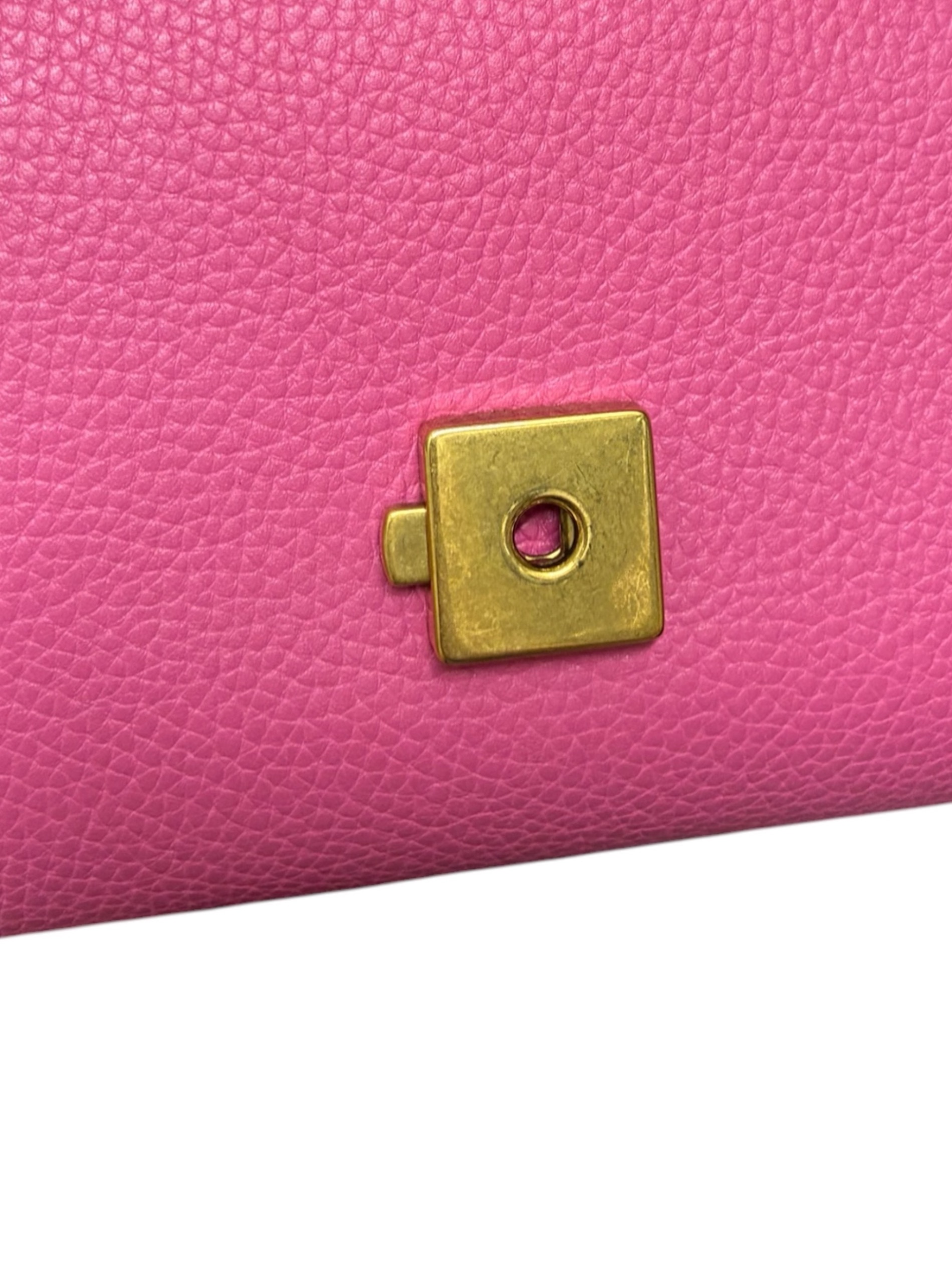 ま*こ様 GUCCI　ヴィンテージ　バンドカラーロゴプリント　ピンクコットンブラ 中古・古着通販】GUCCI (グッチ) GGマーモント トップハンドル