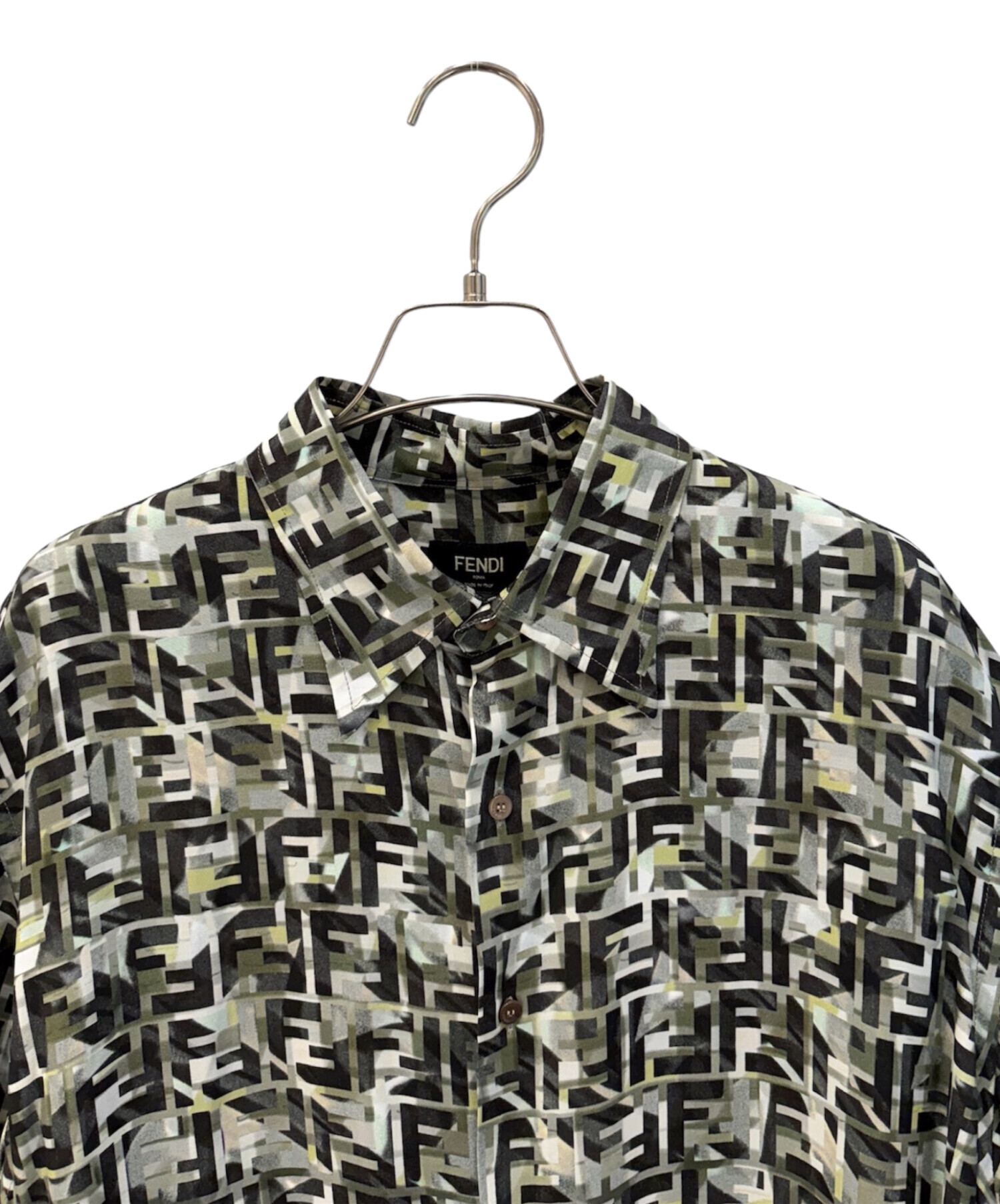 フェンディ　ズッカ柄　半袖シャツ　総柄 カーキ系　40 中古・古着通販】FENDI (フェンディ) ズッカ柄レーヨン半袖シャツ