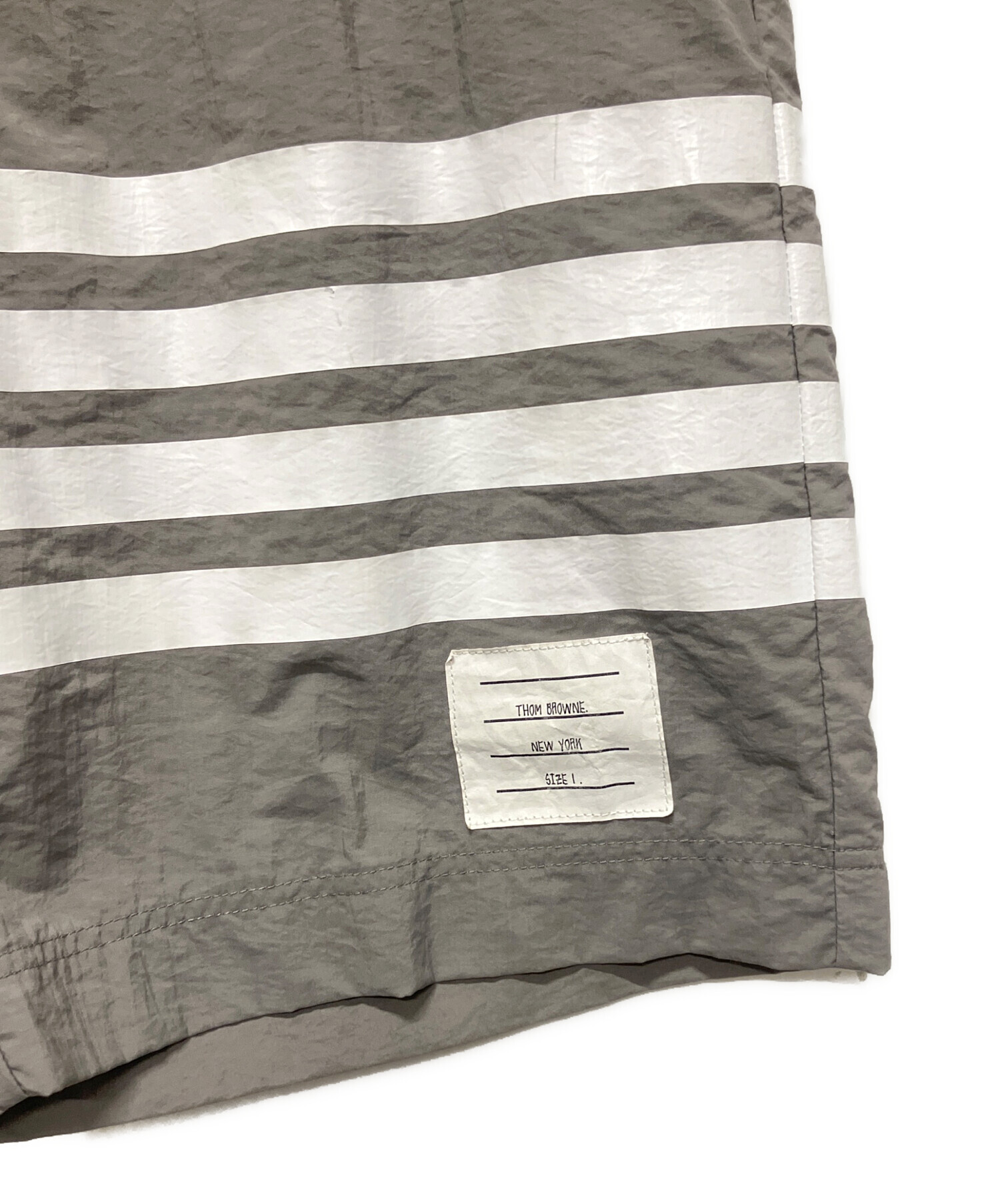 中古・古着通販】Thom Browne (トムブラウン) ナイロンショーツ グレー