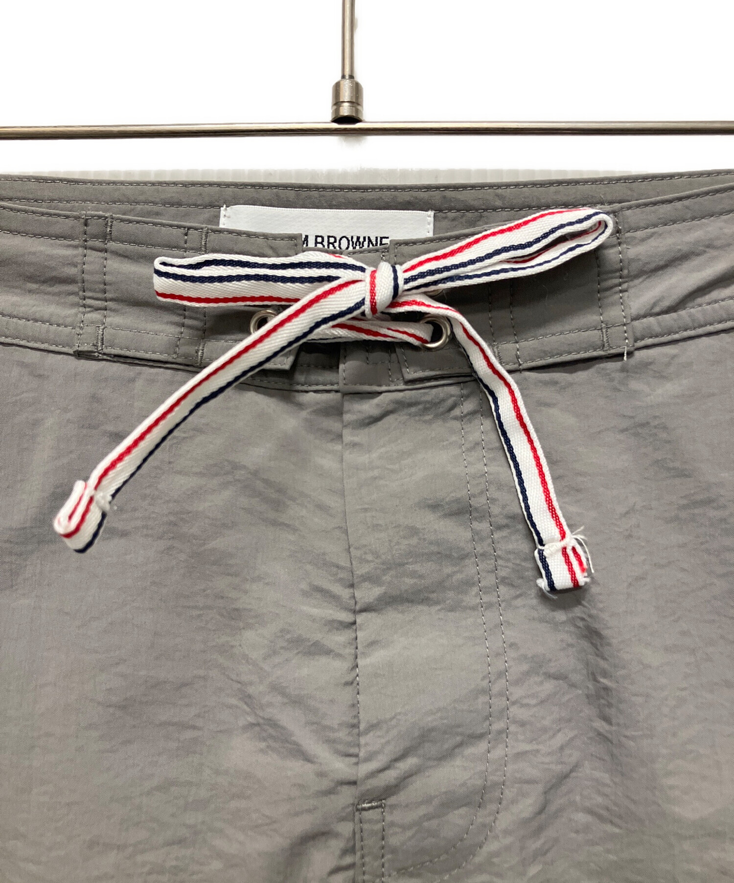 中古・古着通販】Thom Browne (トムブラウン) ナイロンショーツ グレー