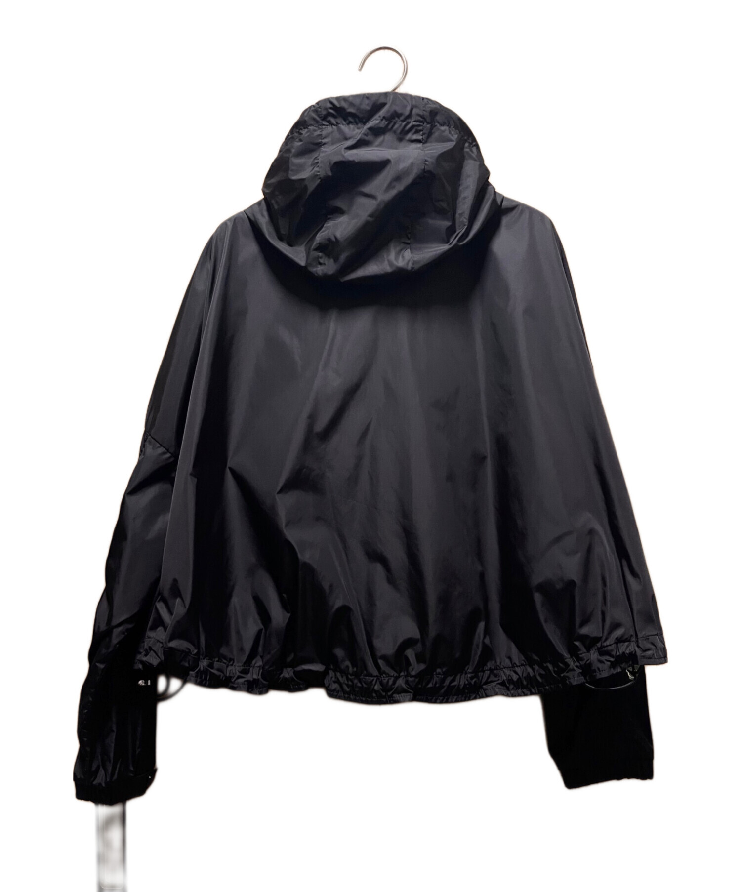 〈クリーニング済み〉モンクレール PLADIC（プラディック）ナイロンジャケット 中古・古着通販】MONCLER (モンクレール) PRIMAGIEDIフーデッド