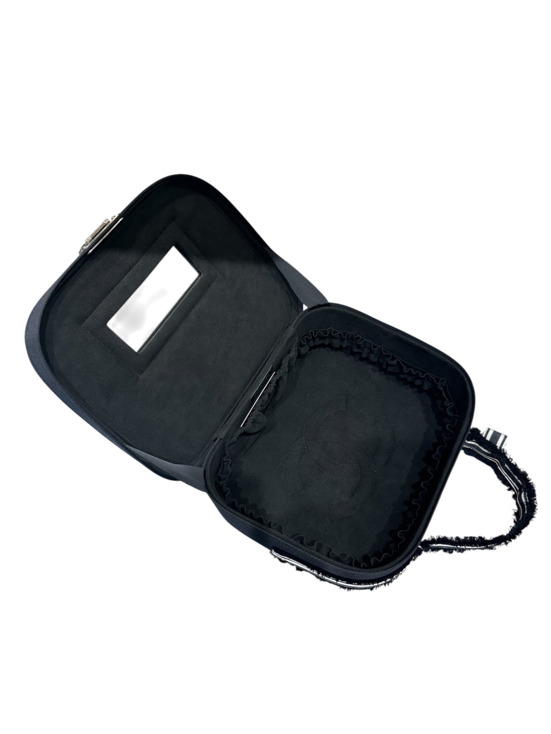 中古・古着通販】CHANEL (シャネル) バニティバッグ ブラック