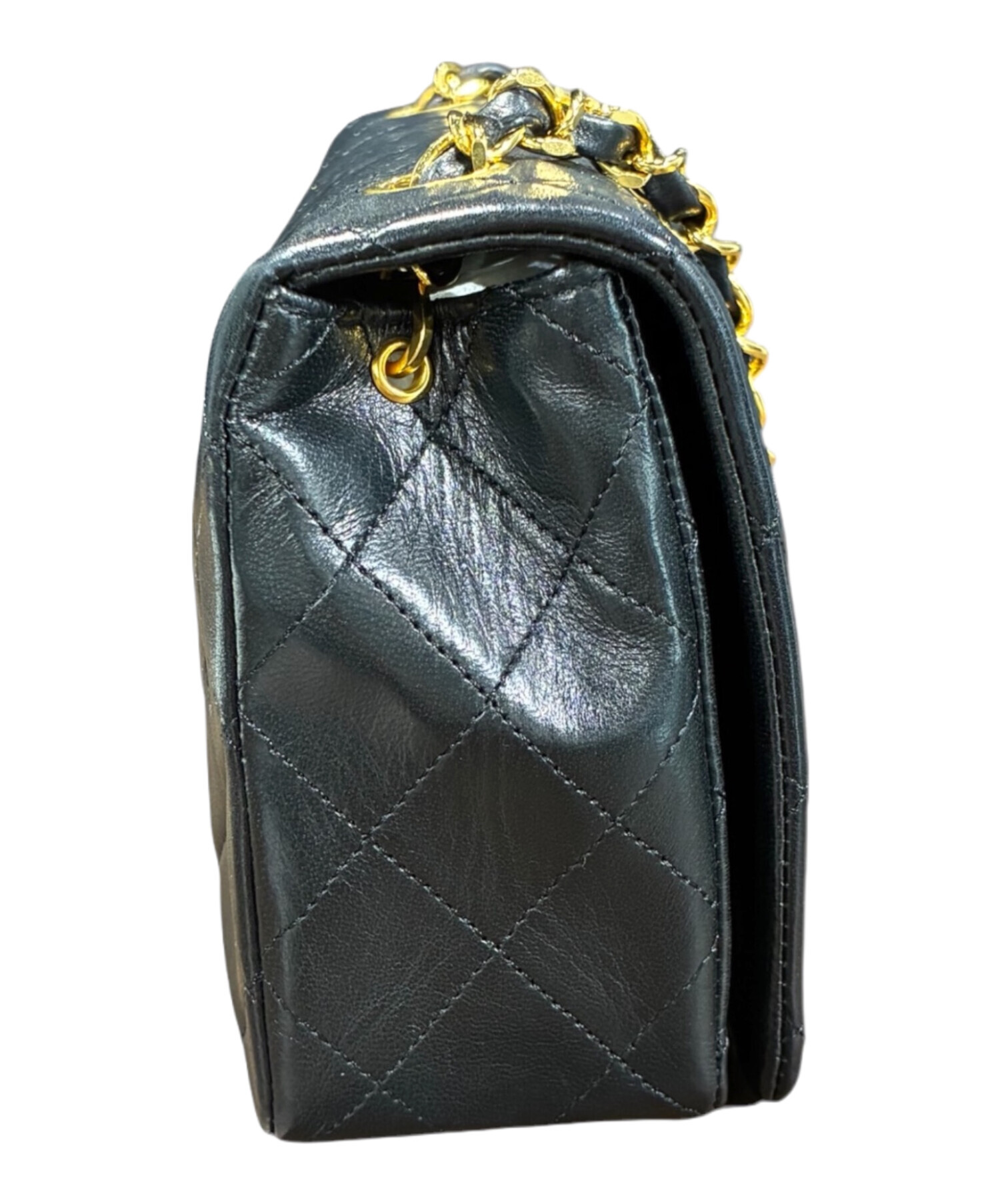 CHANEL シャネル　ショルダー バッグ ゴールドチェーン CHANEL（シャネル） ミニ チェーンウォレット ショルダーバッグ レザー