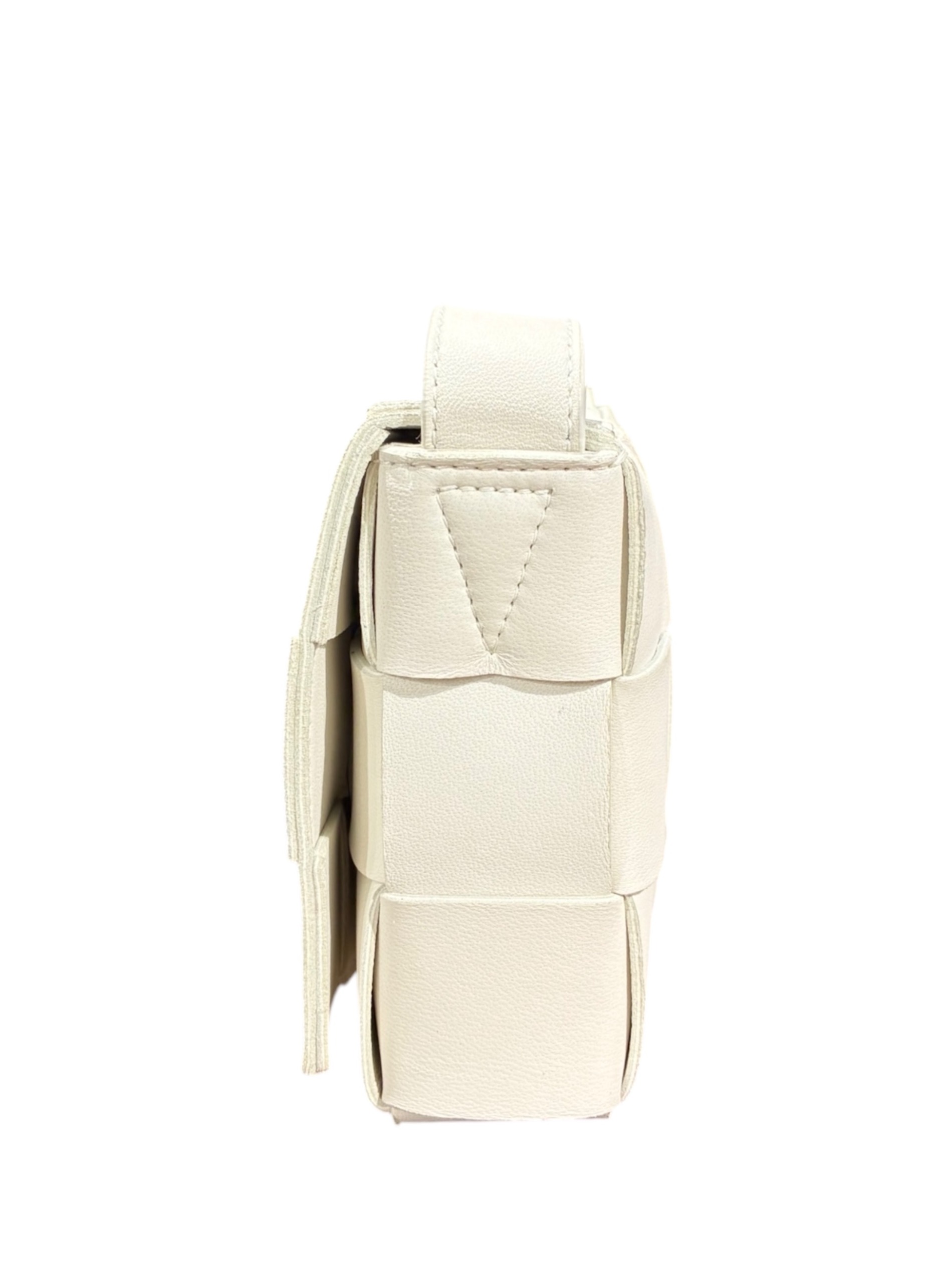 中古・古着通販】BOTTEGA VENETA (ボッテガベネタ) カセットショルダー 