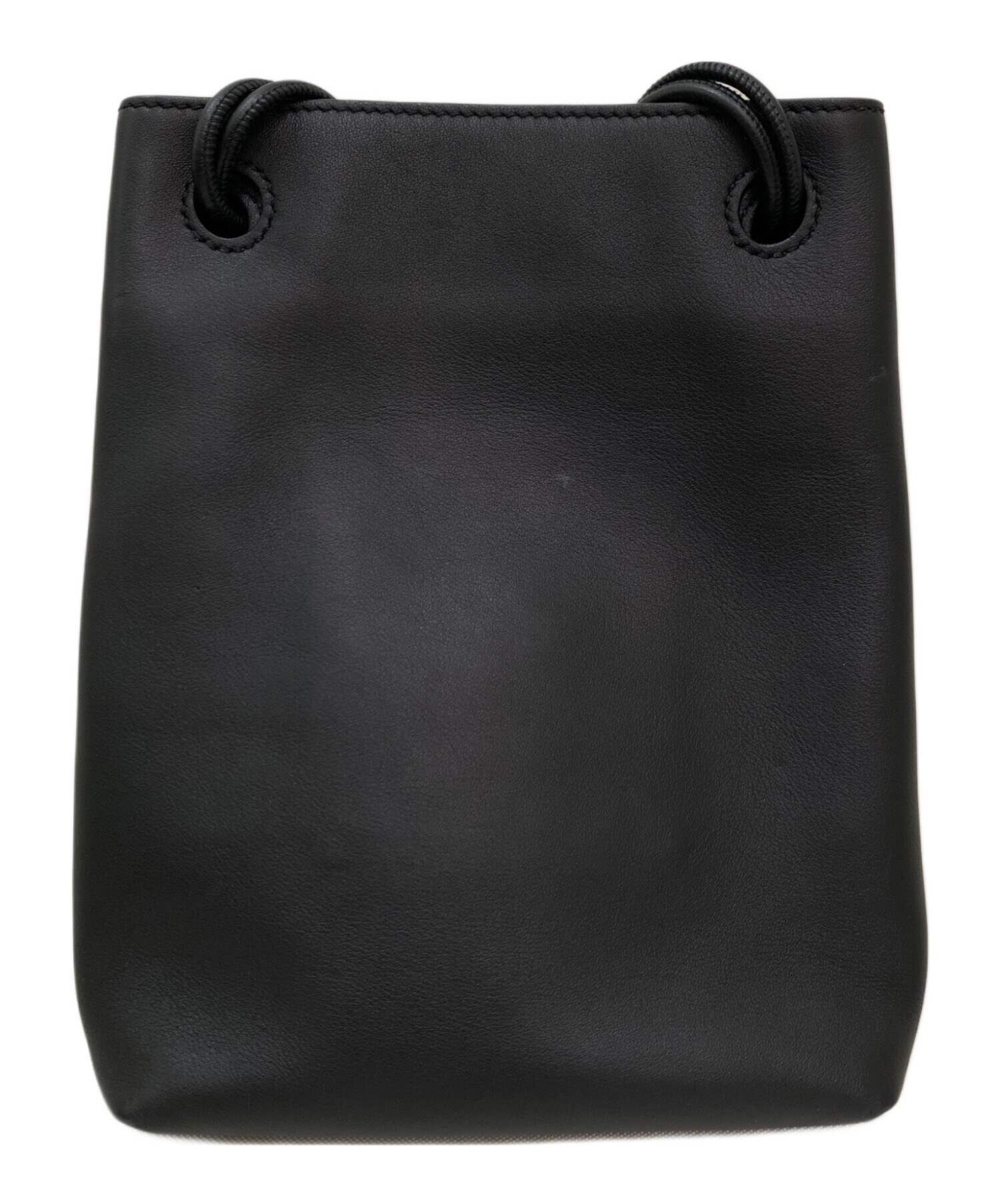 中古・古着通販】LOEWE (ロエベ) ペブルポーチ ブラック｜ブランド