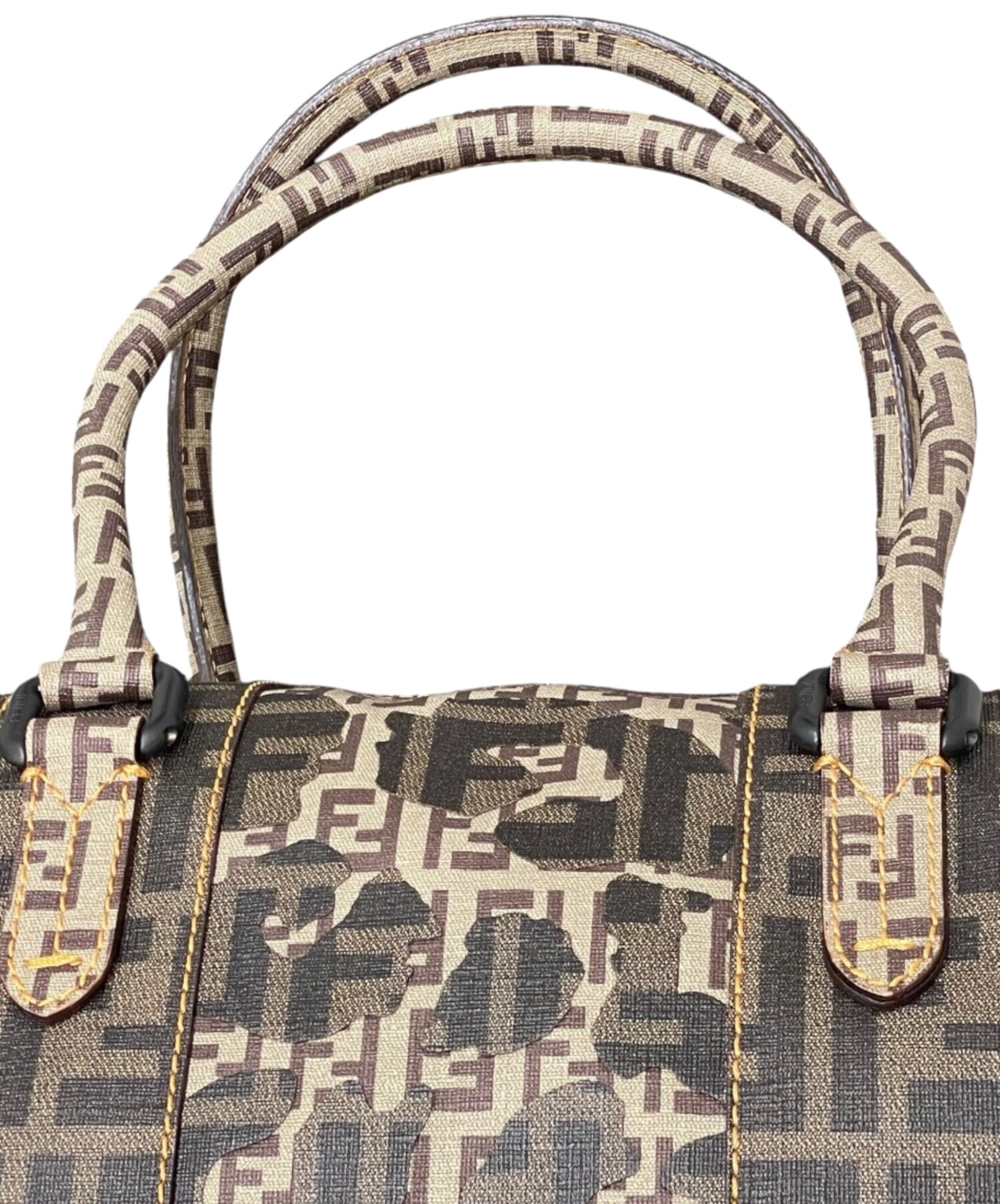 FENDI　フェンディ　ズッキーノ柄　2つ折り財布　エナメル　中古　リサイクルショップ宮崎屋住吉店25.2.20 中古・古着通販】FENDI (フェンディ) ズッカ柄2つ折り財布 ブラウン