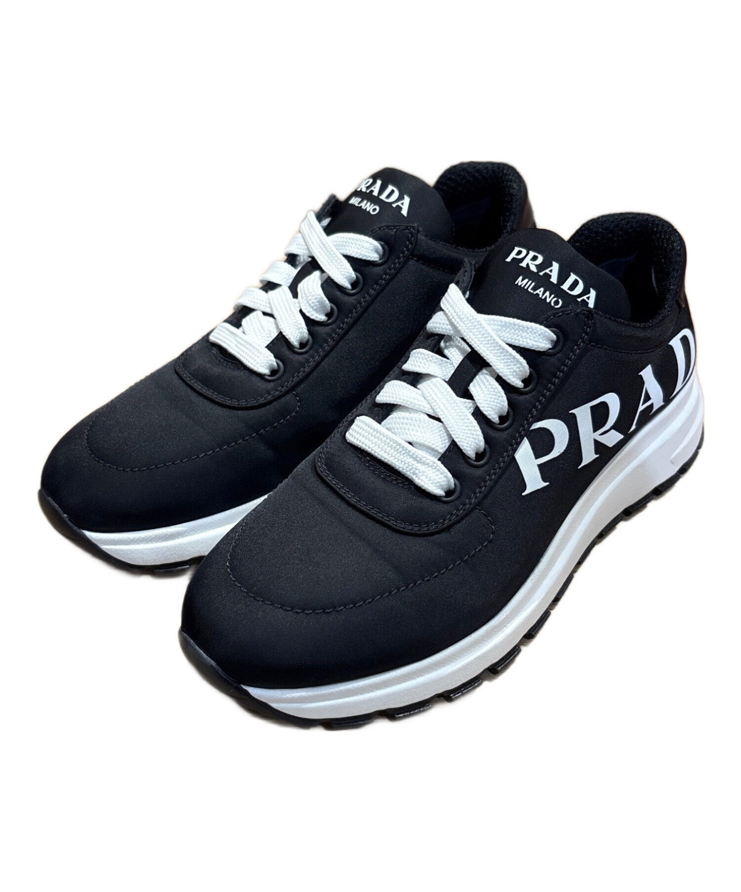 プラダ スニーカー ロゴ 36 中古・古着通販】PRADA (プラダ) ナイロンサイドロゴスニーカー