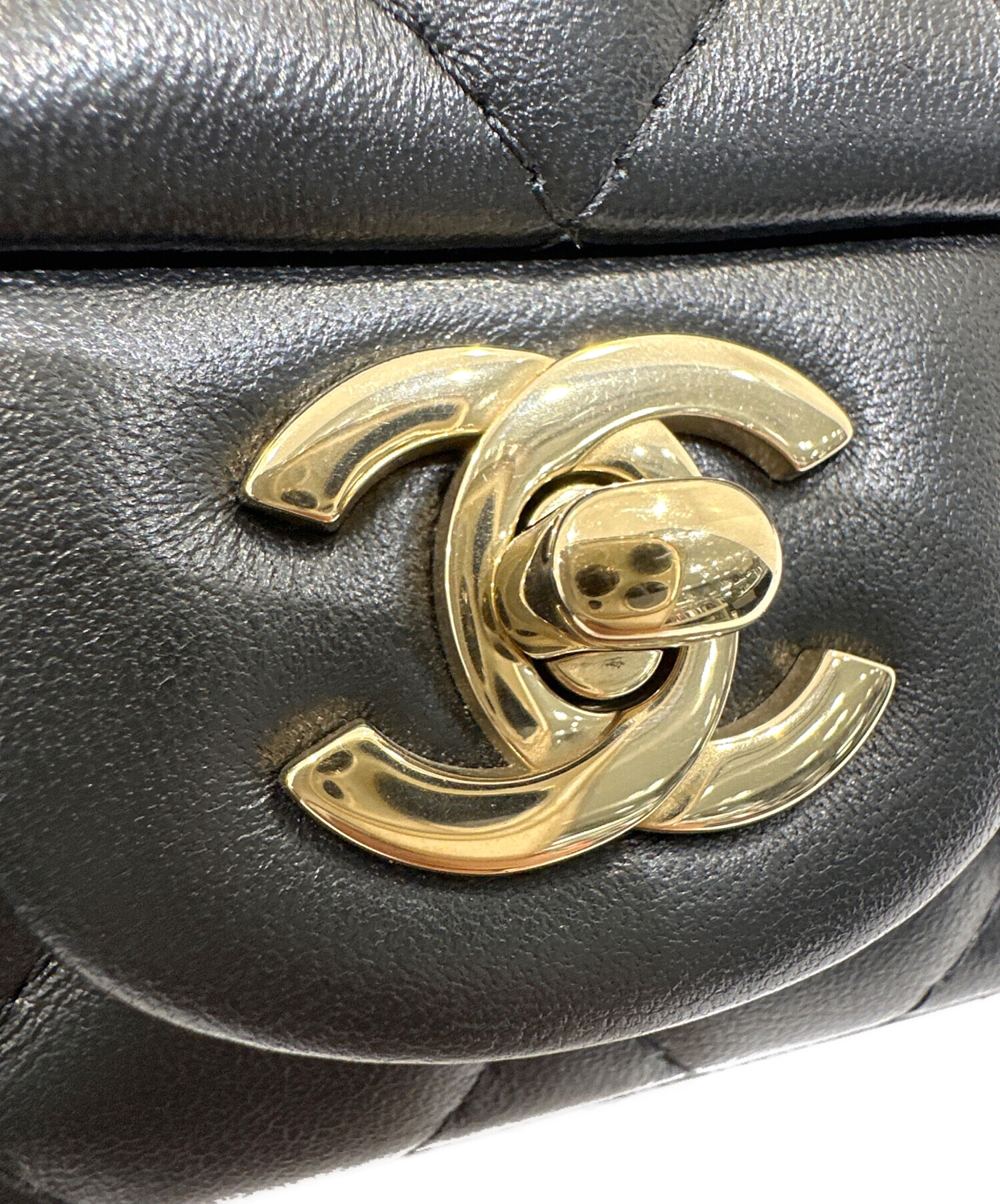 シャネル CHANEL ミニマトラッセ ショルダーバッグ レディース【中古】 CHANEL（シャネル） ミニマトラッセ20 ブランドオフ レザー ショルダー