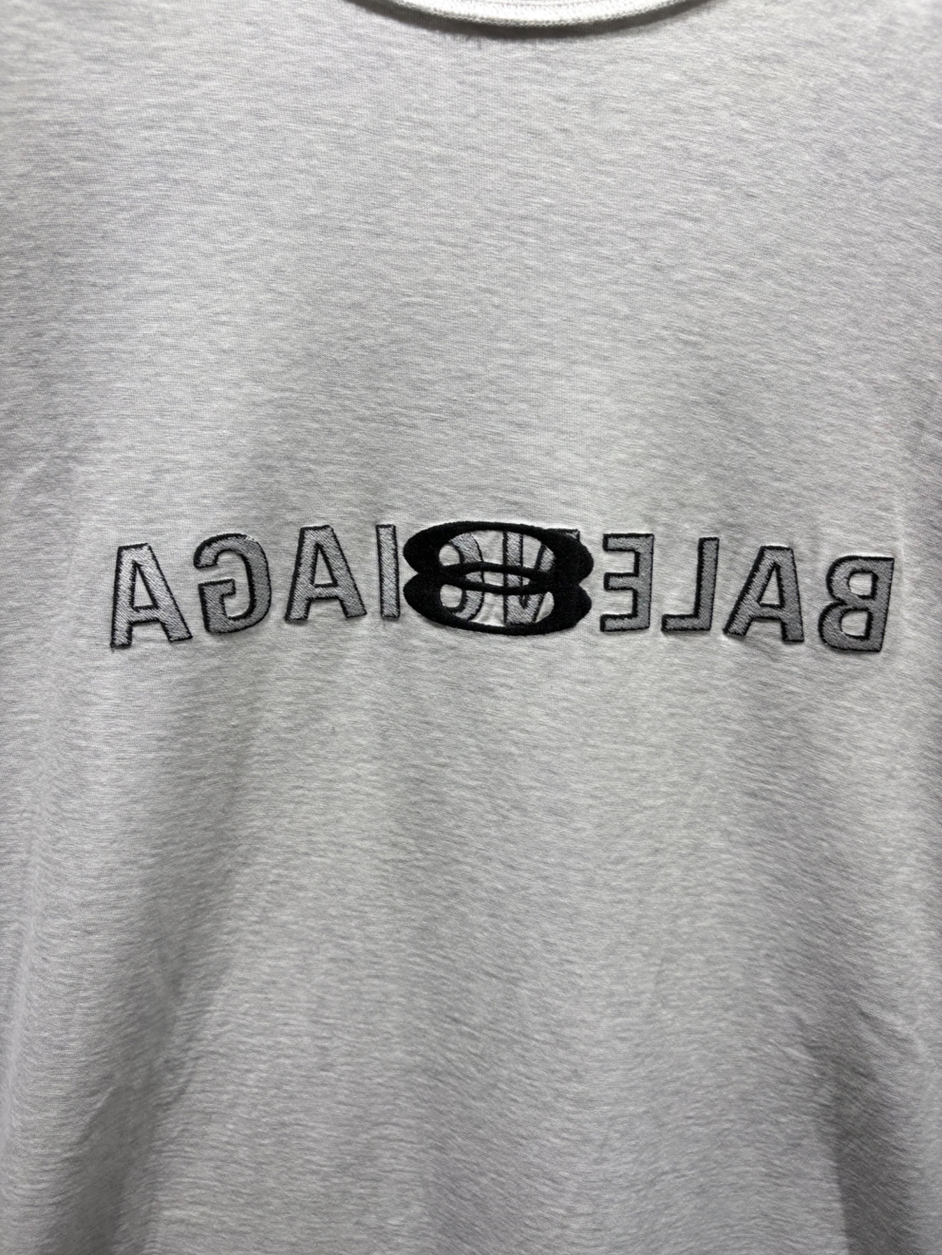 ♡ページ　バレンシアガTシャツ 中町綾着用【関税・送料込】BALENCIAGA DIY Metal 長袖Tシャツ