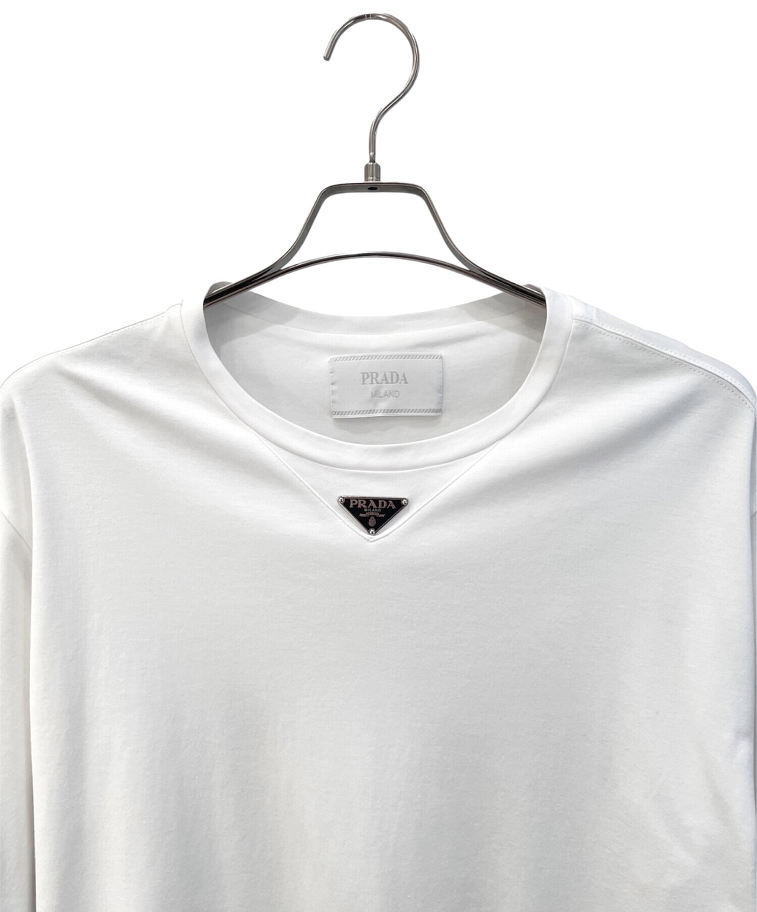 中古・古着通販】PRADA (プラダ) ロゴプレートTシャツ ホワイト サイズ