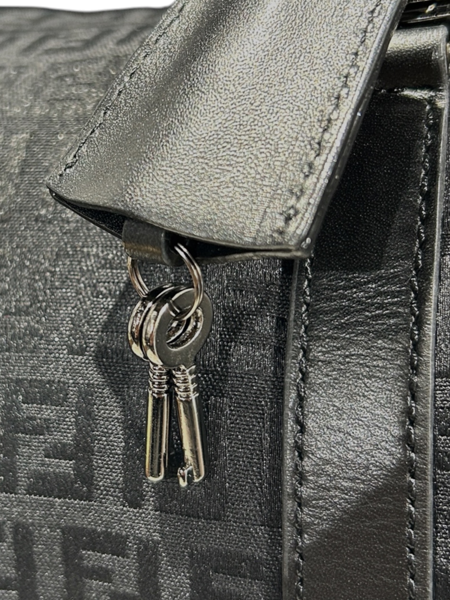 中古・古着通販】FENDI (フェンディ) ミニボストンバッグ ブラック