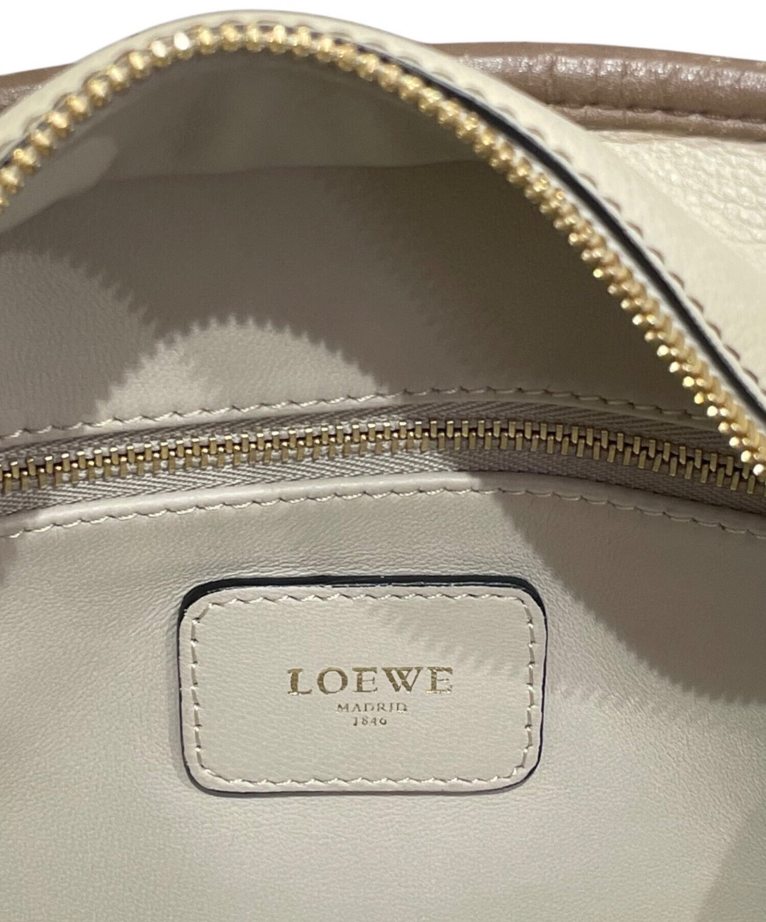 中古・古着通販】LOEWE (ロエベ) アマソナ 28 ベージュ サイズ:28cm