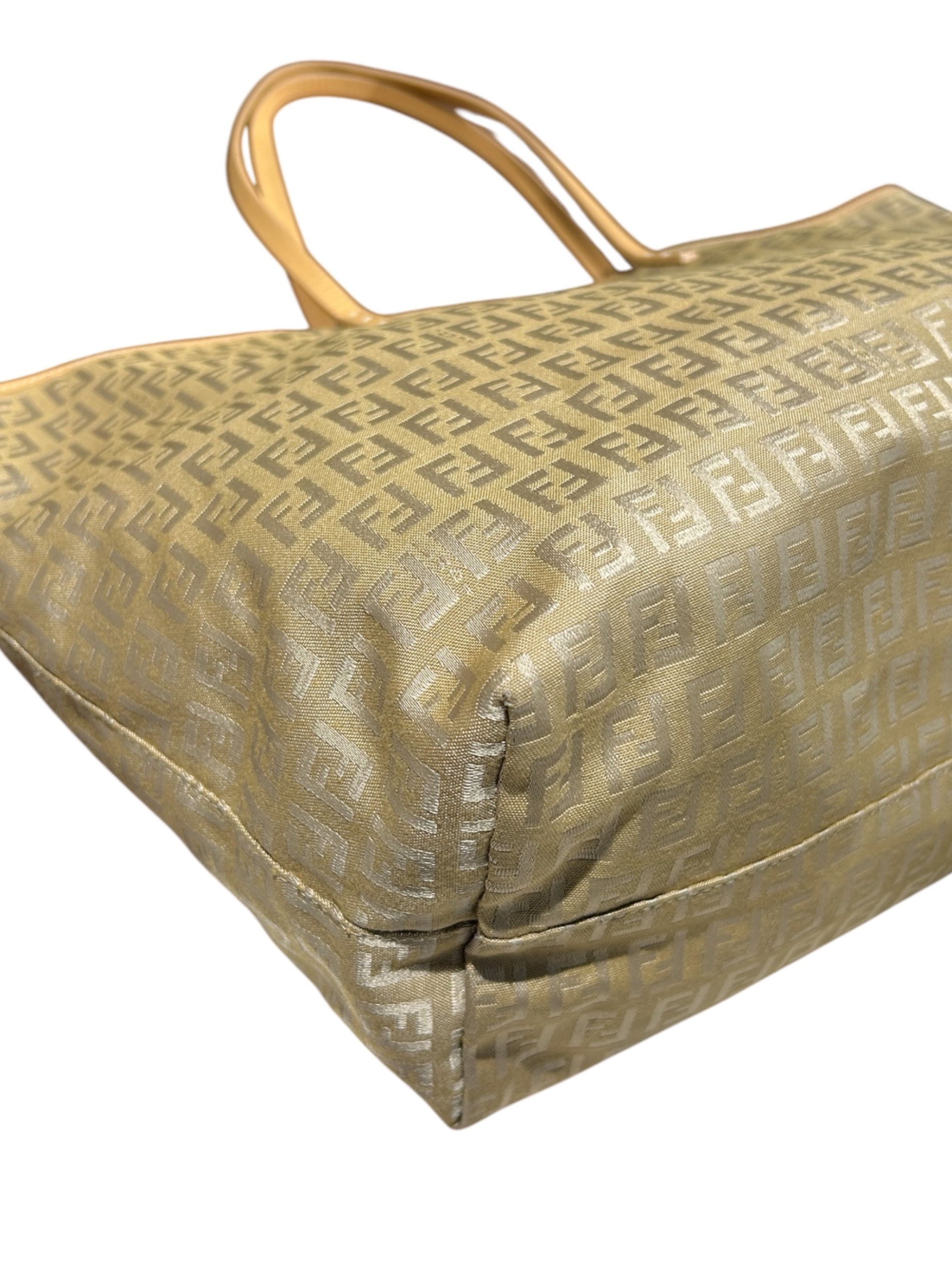 中古・古着通販】FENDI (フェンディ) トートバッグ ベージュ サイズ