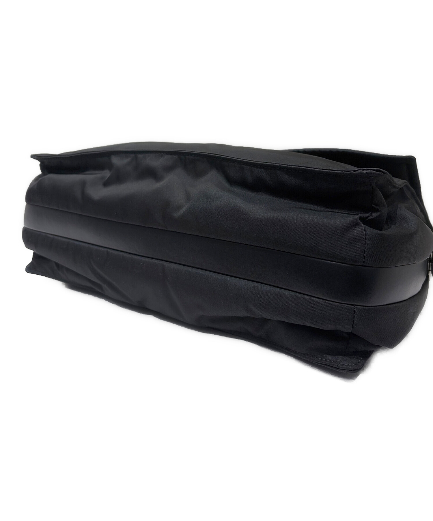 【ジャンク品】PRADA ナイロン ショルダーバッグ ブラック 中古・古着通販】PRADA (プラダ) ナイロンショルダーバッグ ブラック
