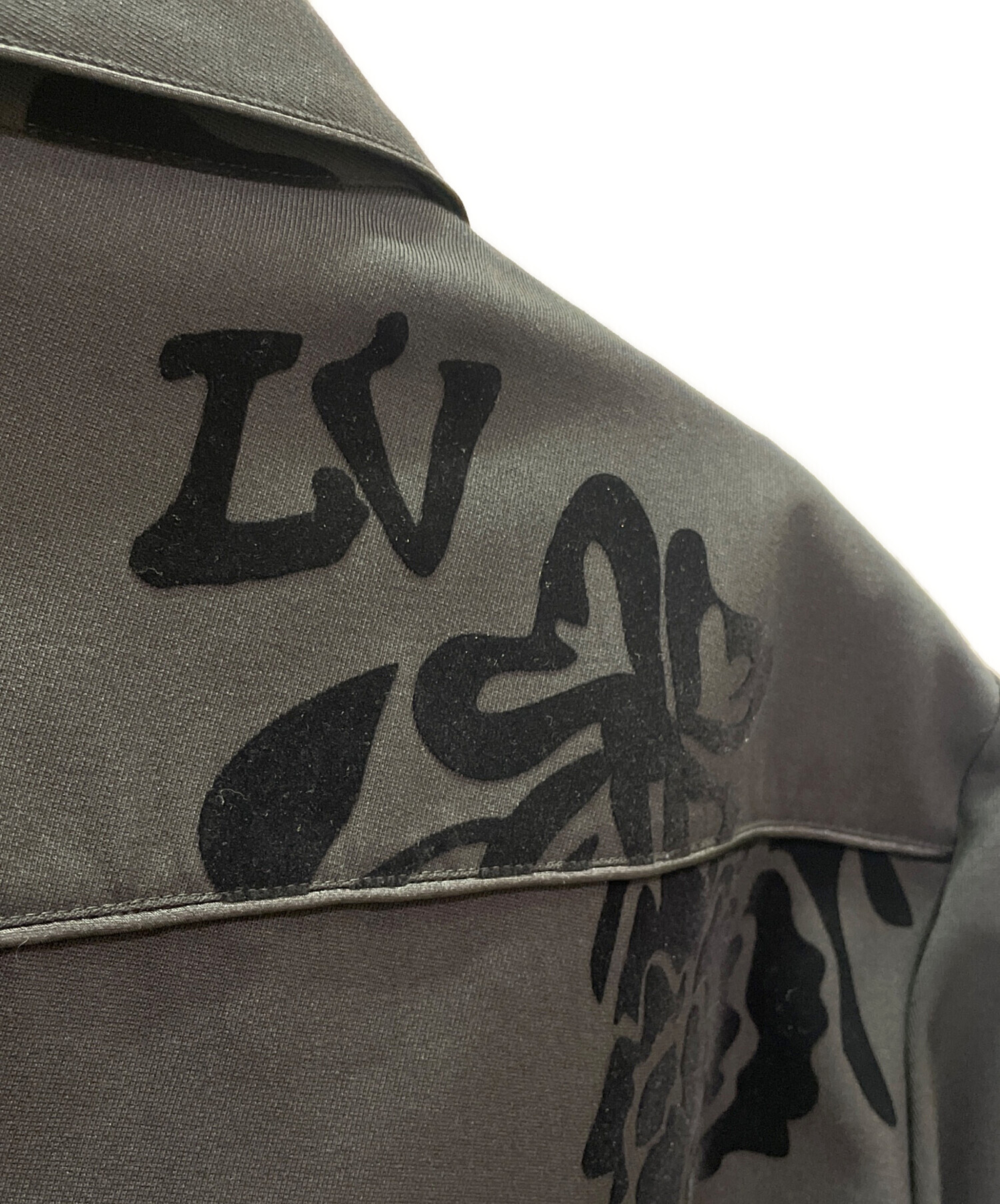 中古・古着通販】LOUIS VUITTON (ルイ ヴィトン) LVフラワーフロック