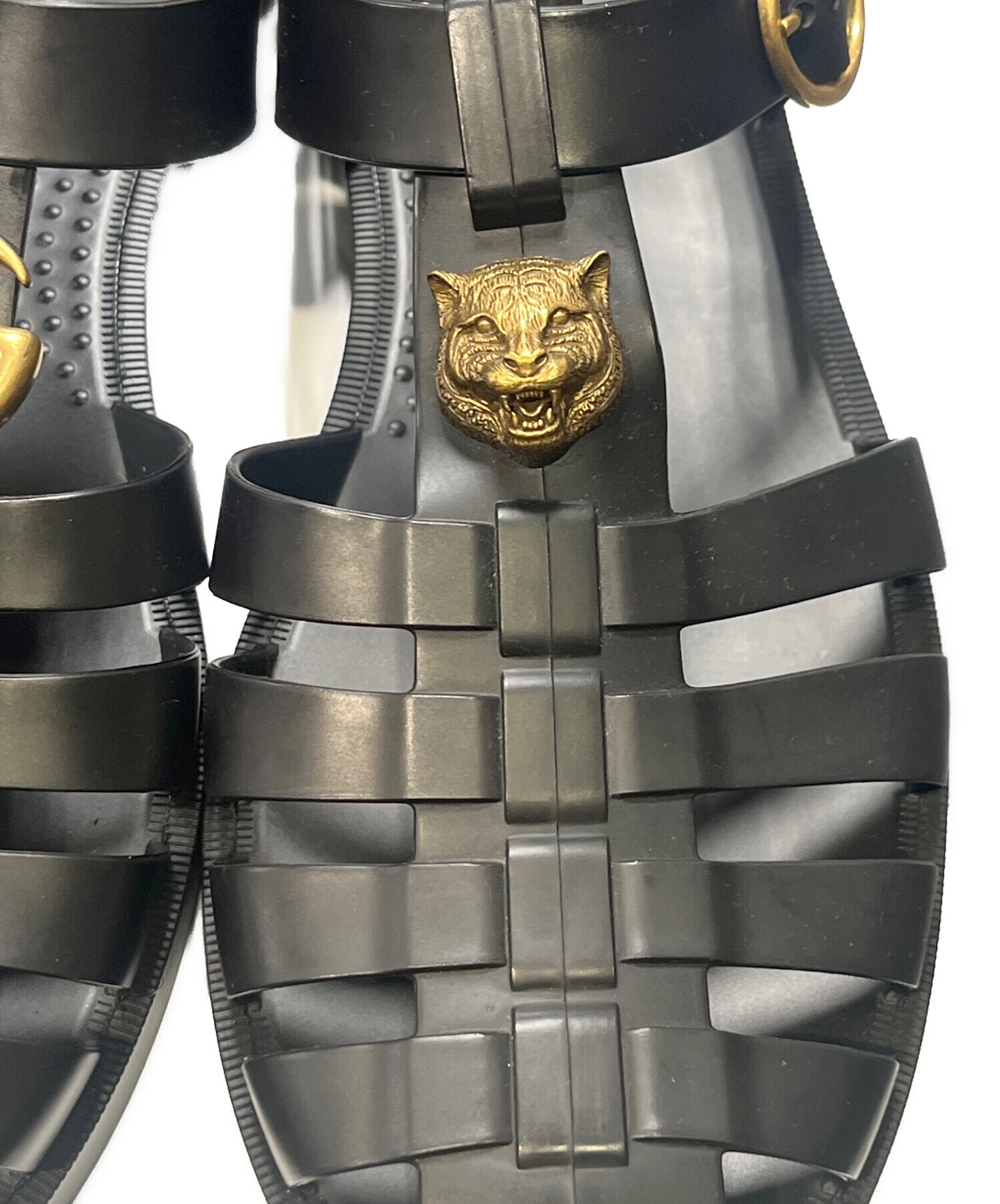 GUCCI サンダル　中古　27〜28 中古・古着通販】GUCCI (グッチ) グラディエーターサンダル ブラック