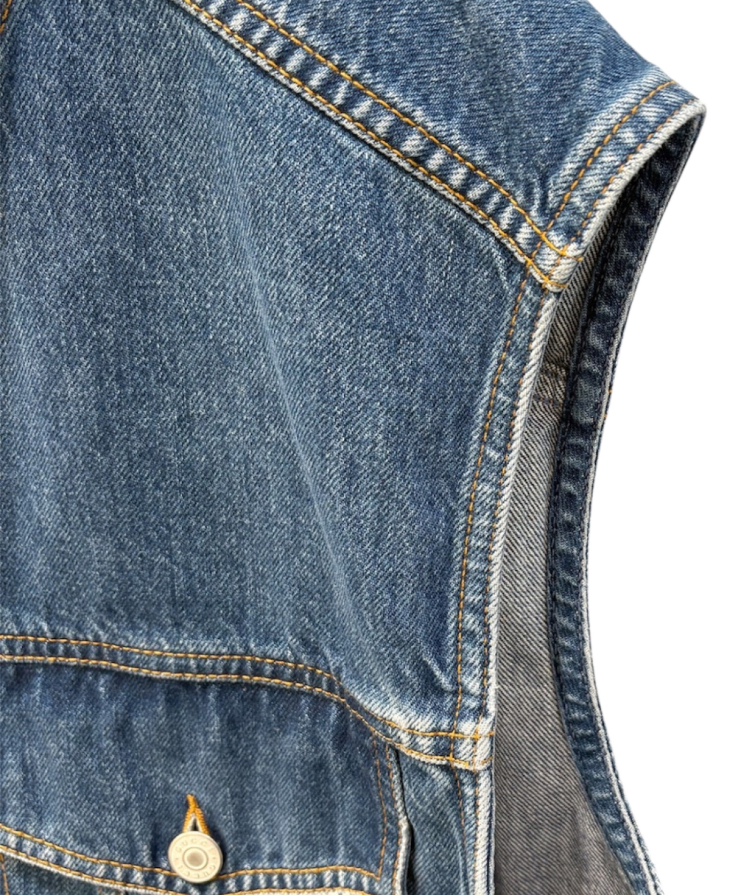中古・古着通販】GUCCI (グッチ) ウサギパッチ付デニムベスト