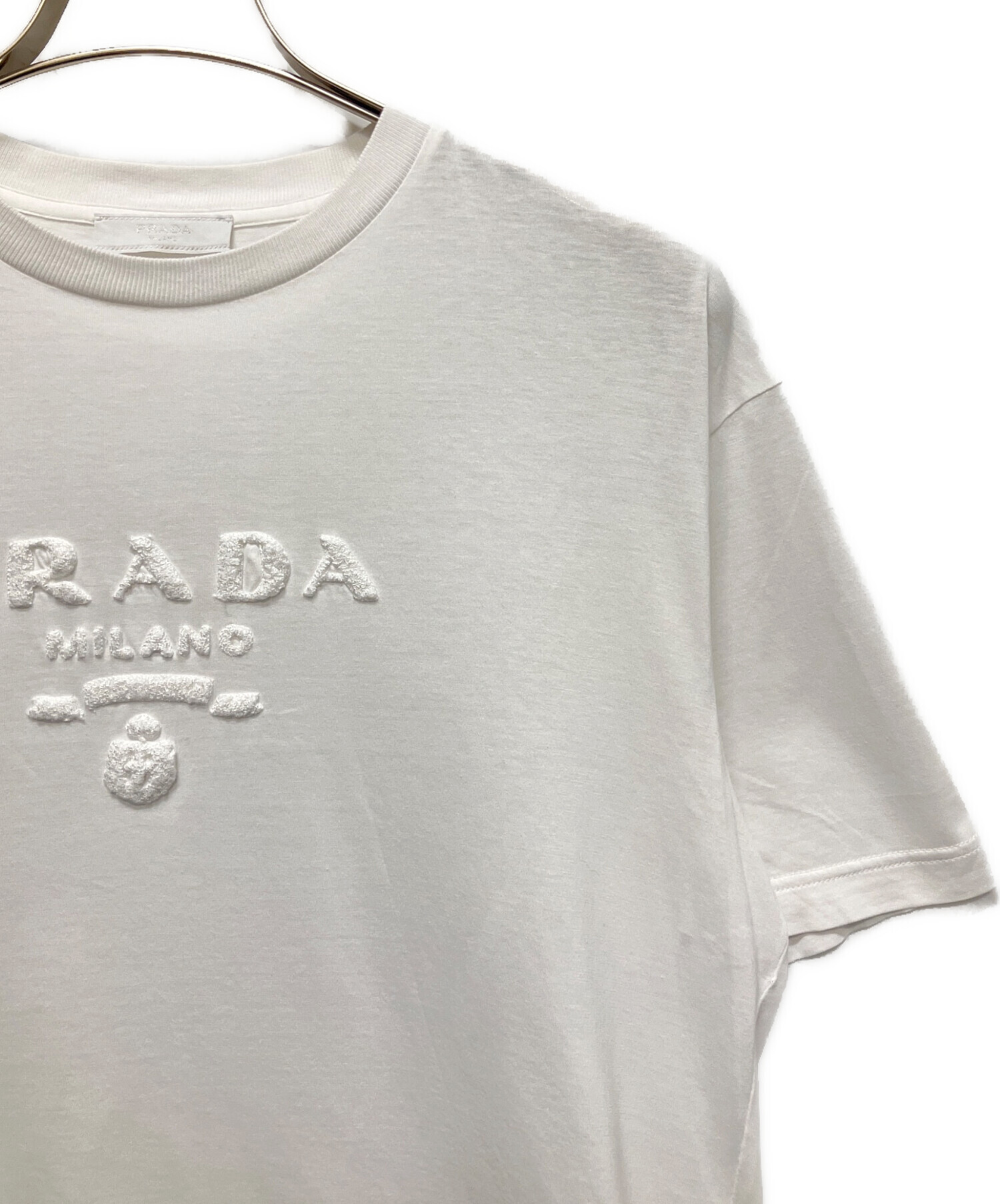 PRADA 半袖Tシャツホワイト小さめ　お値下げ可 中古・古着通販】PRADA (プラダ) ロゴTシャツ ホワイト サイズ:S