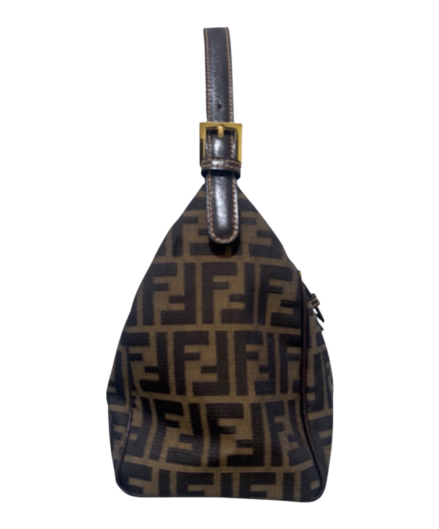 【未使用に近い✨】FENDI シェフバッグ ワンショルダーバッグ ズッカ 肩掛け 中古・古着通販】FENDI (フェンディ) ワンショルダーバッグ｜ブランド