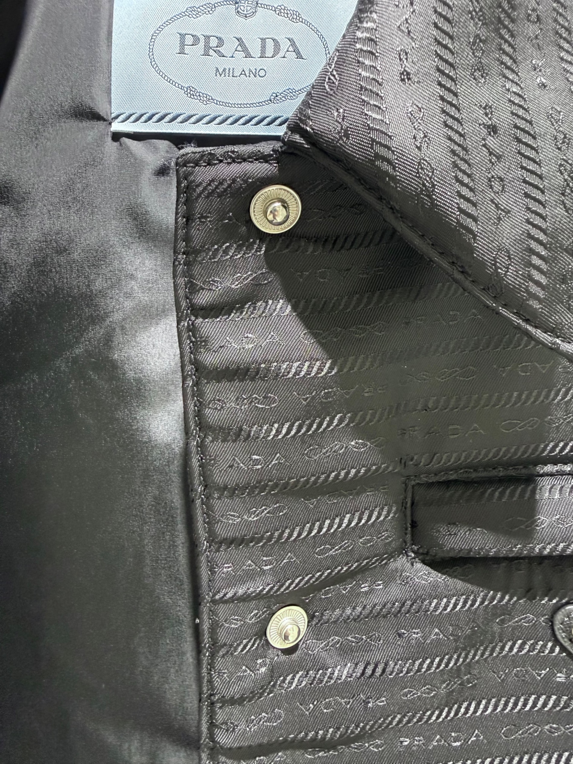中古・古着通販】PRADA (プラダ) Triangle Logo Vest/トライアングル