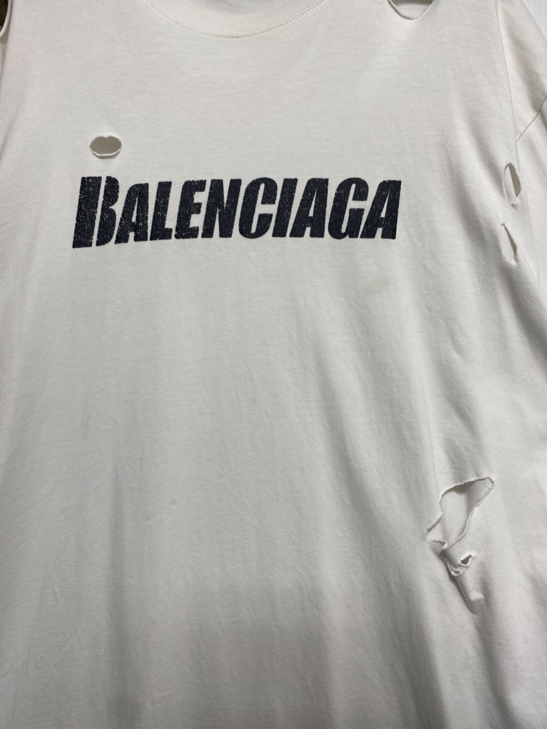 中古・古着通販】BALENCIAGA (バレンシアガ) CAPS デストロイTシャツ
