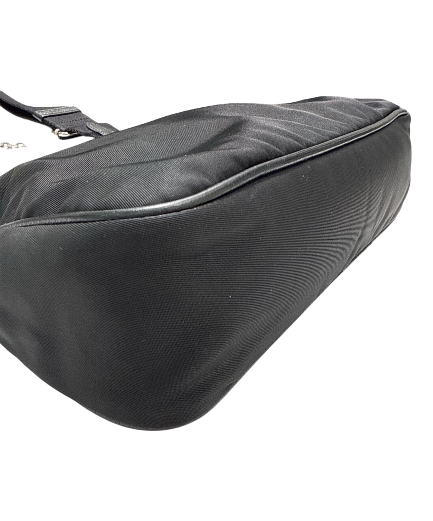 中古・古着通販】PRADA (プラダ) ナイロンショルダーバッグ ブラック