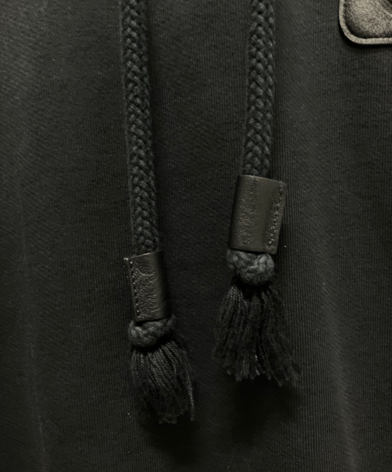 中古・古着通販】LOEWE (ロエベ) アナグラムレザーパッチパーカー