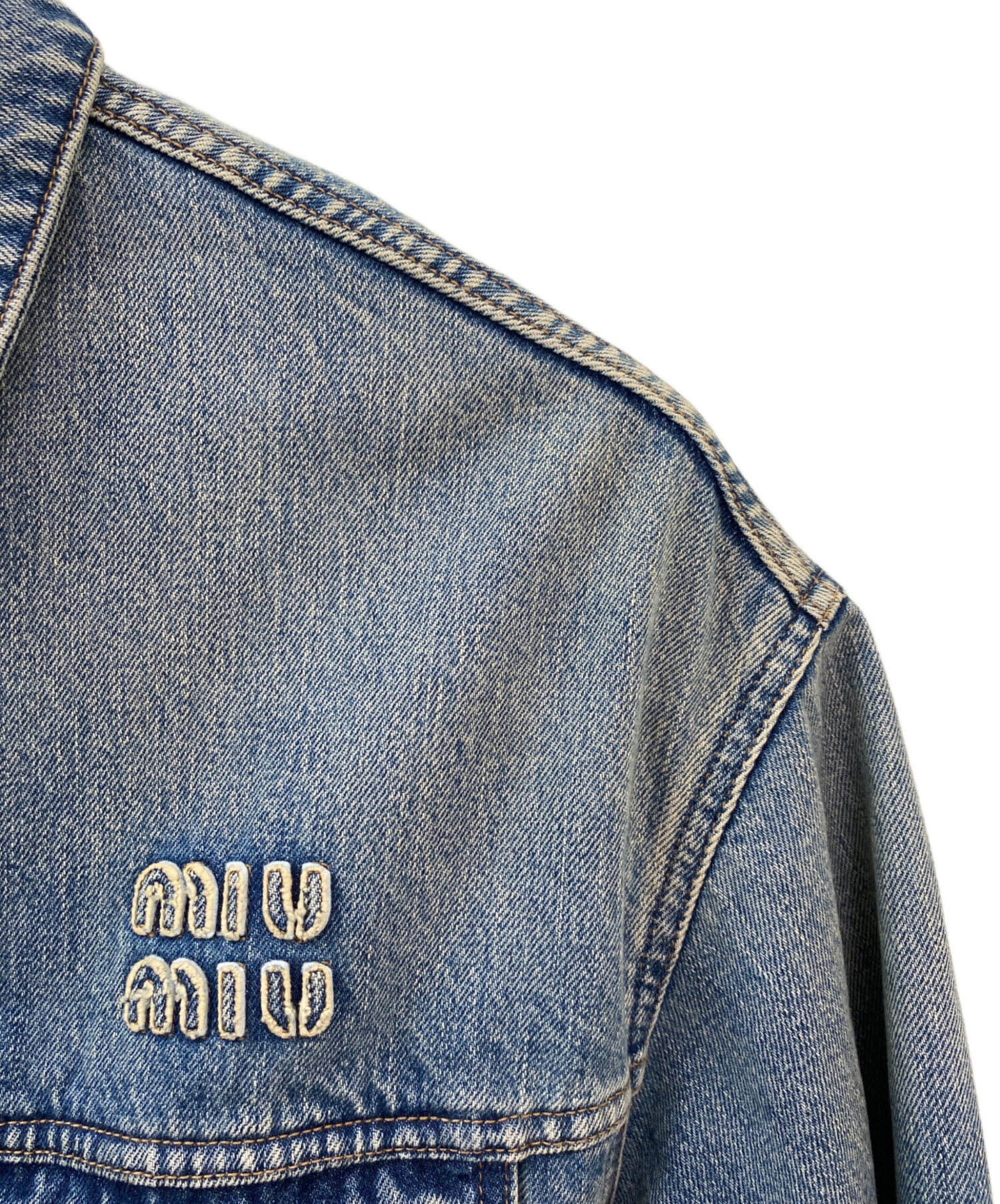 最終価格【ほぼ新品】miumiuデニムジャケットワッペン付き格安即購入o