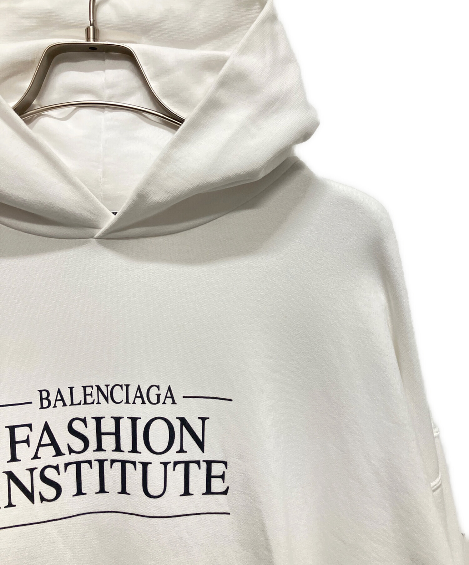バレンシアガ パーカー 白 ホワイト タトゥーロゴ メタル 中古・古着通販】BALENCIAGA (バレンシアガ) ロゴパーカー ホワイト