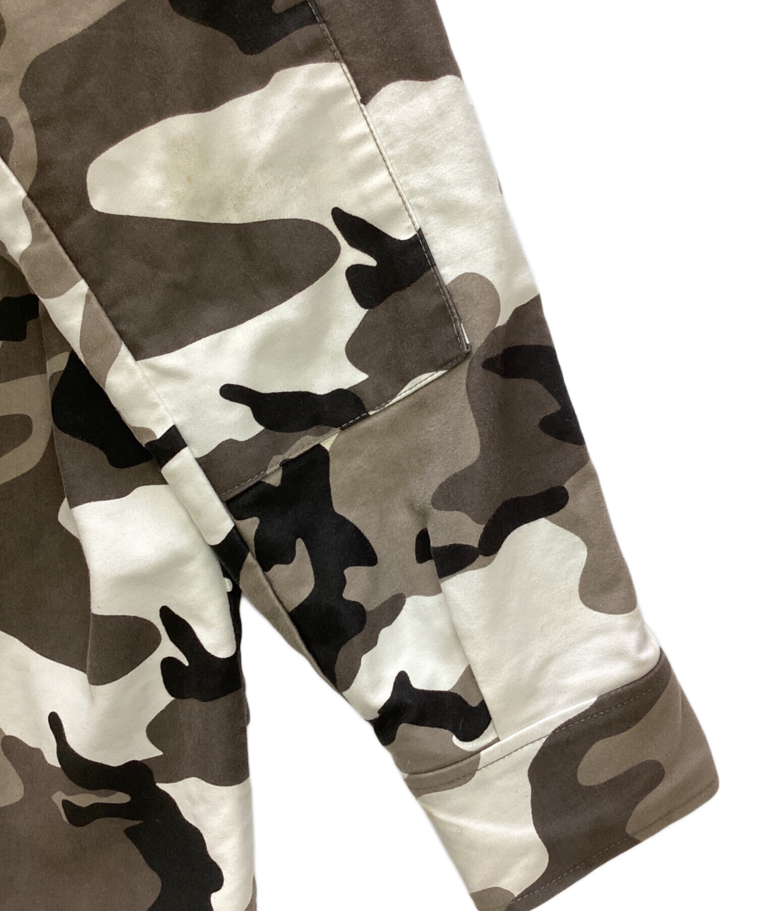 Supreme 17ss Field Parka L Camo 中古 Supreme 17ss Field Parka L