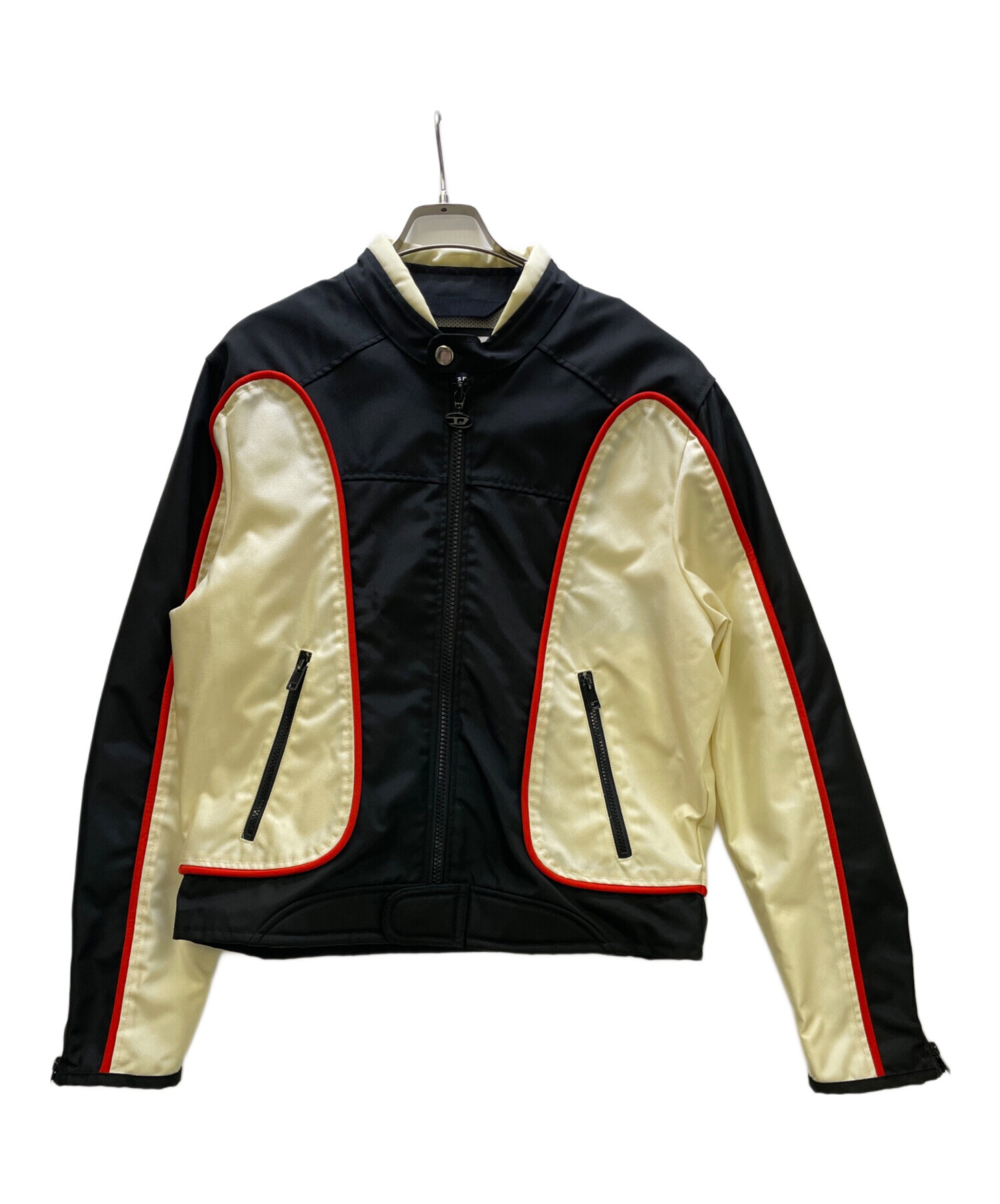 8437. 【未使用タグ付き】DIESEL 総柄トラックジャケット 8437. 【未使用タグ付き】DIESEL 総柄トラックジャケット - メルカリ