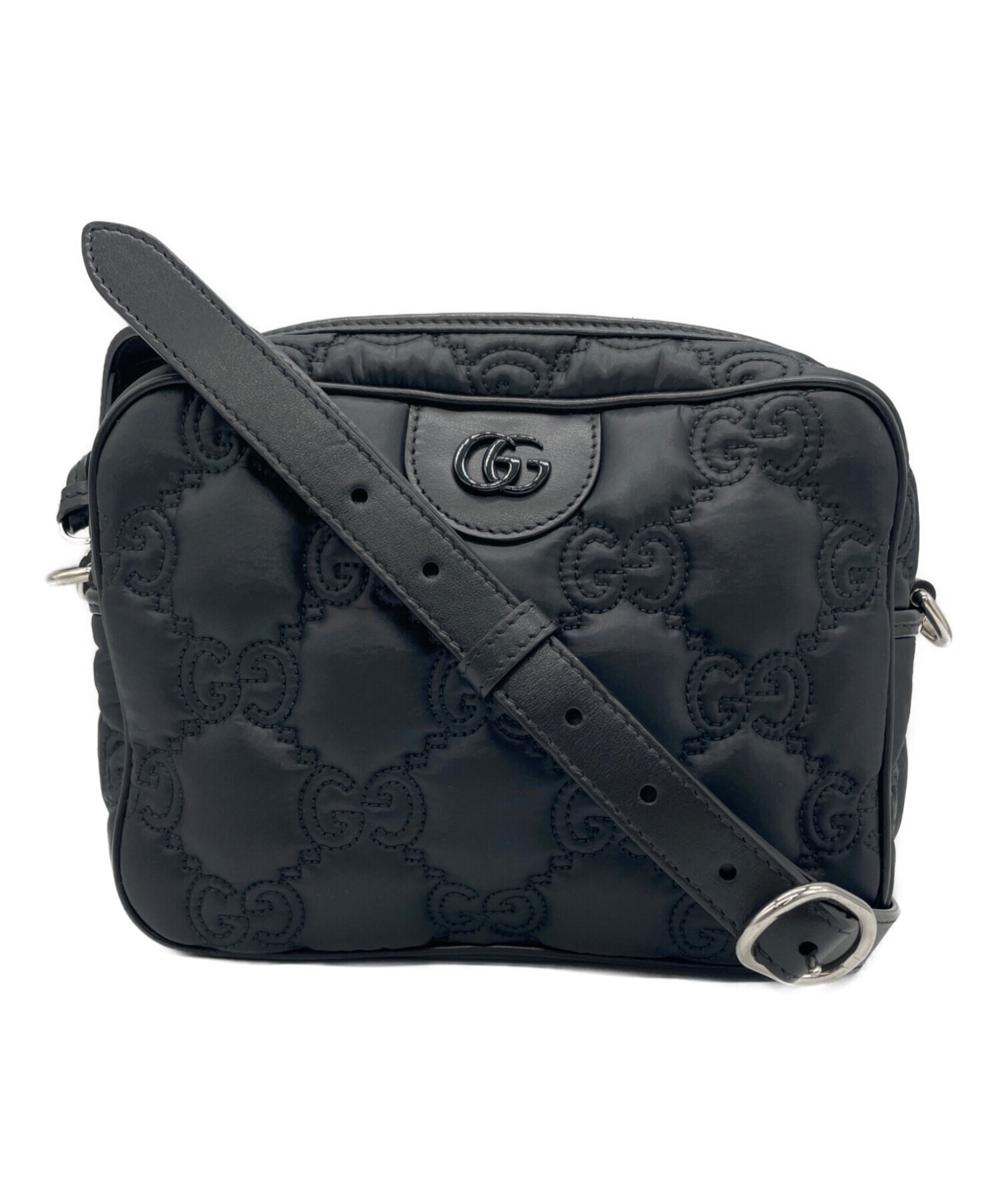 GUCCI ブラック ナイロン ショルダー バッグです 中古・古着通販】GUCCI (グッチ) ナイロンショルダーバッグ ブラック