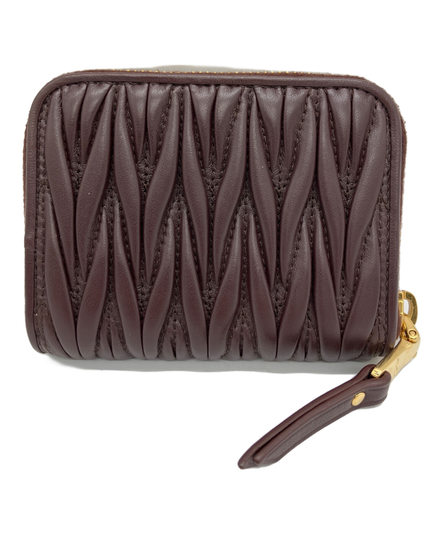 MIU MIU ダークブラウン コインケース 中古・古着通販】MIU MIU (ミュウミュウ) コインケース マテラッセ