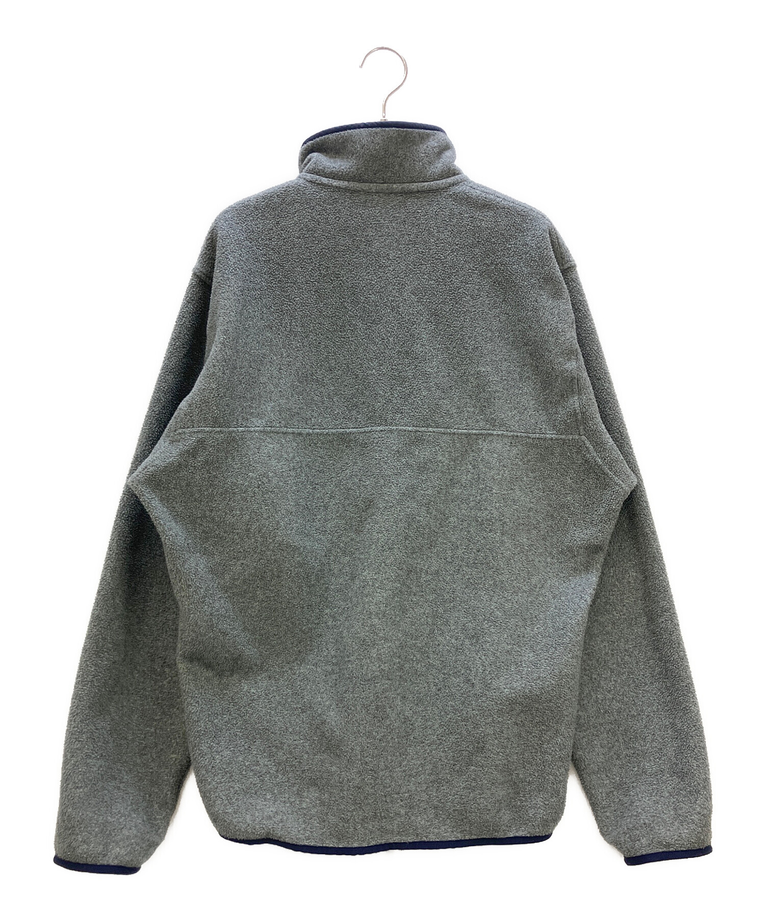 中古・古着通販】Patagonia (パタゴニア) シンチラスナップT グレー