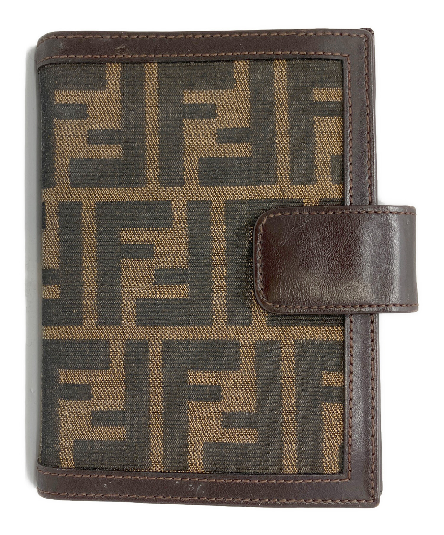 美品 FENDI ズッカ柄 手帳カバー フェンディ 中古・古着通販】FENDI (フェンディ) 手帳カバー ブラウン｜ブランド