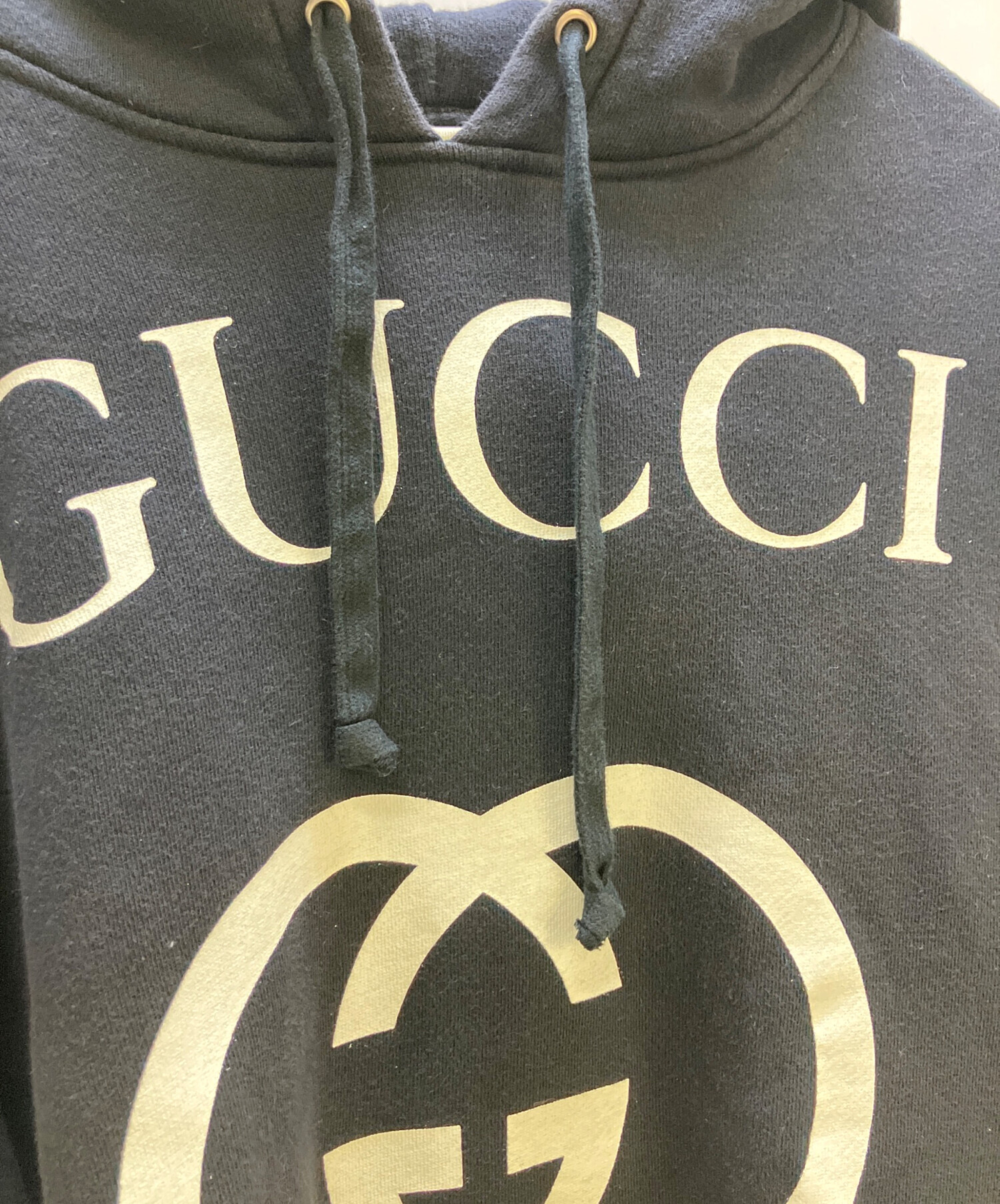 希少　新品未使用　箱　タグ付き　GUCCI ヴィンテージろパーカー ブラック 中古・古着通販】GUCCI (グッチ) プルオーバーパーカー インター