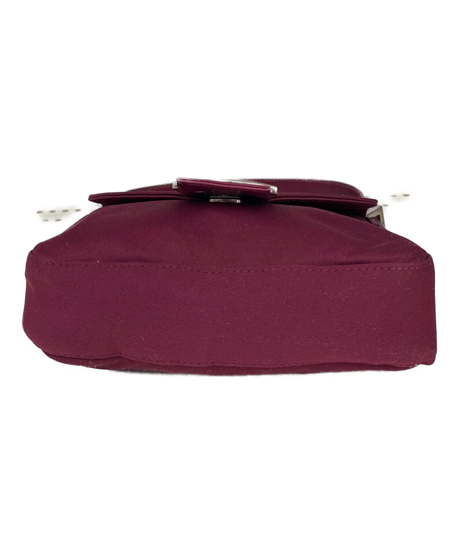 中古・古着通販】FENDI (フェンディ) ショルダーバッグ マンマバケット