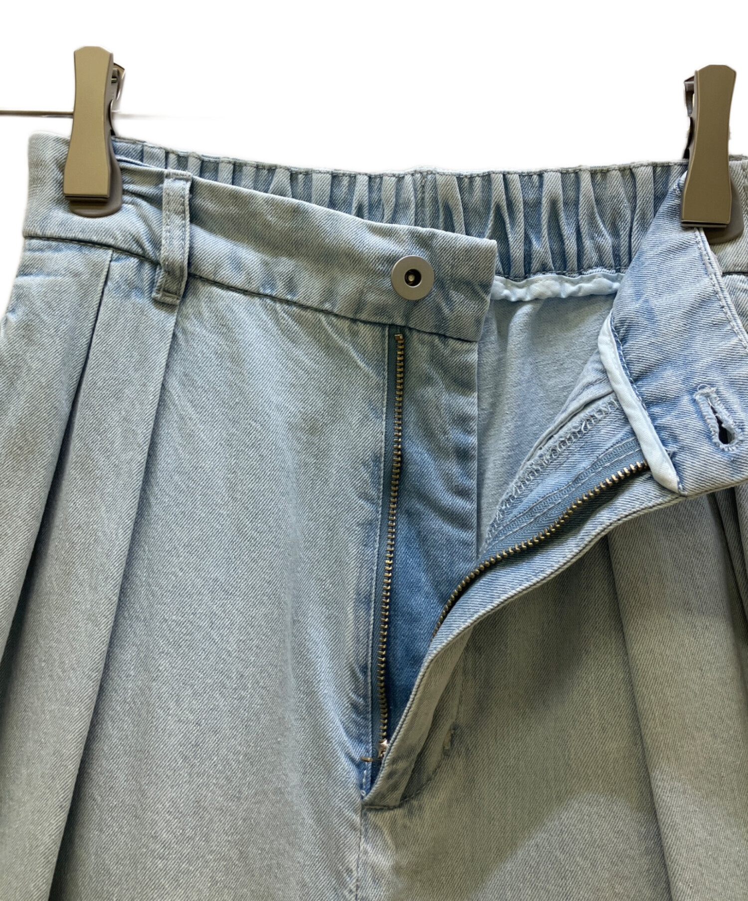 中古・古着通販】conte (コンテ) タックデニムワイドパンツ 26SS