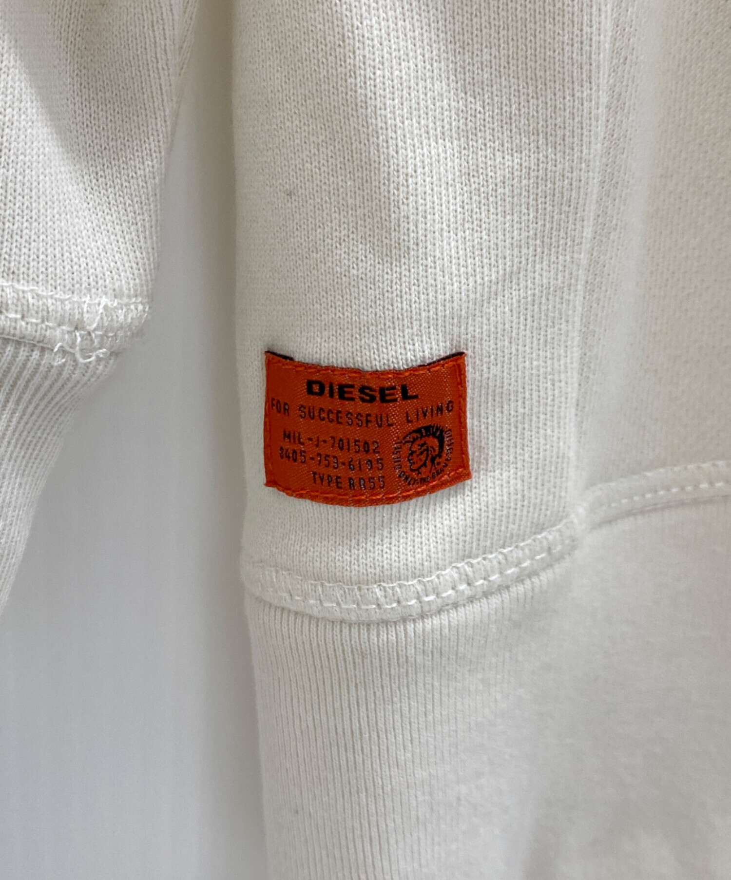 中古・古着通販】DIESEL (ディーゼル) ジップパーカー ホワイト サイズ