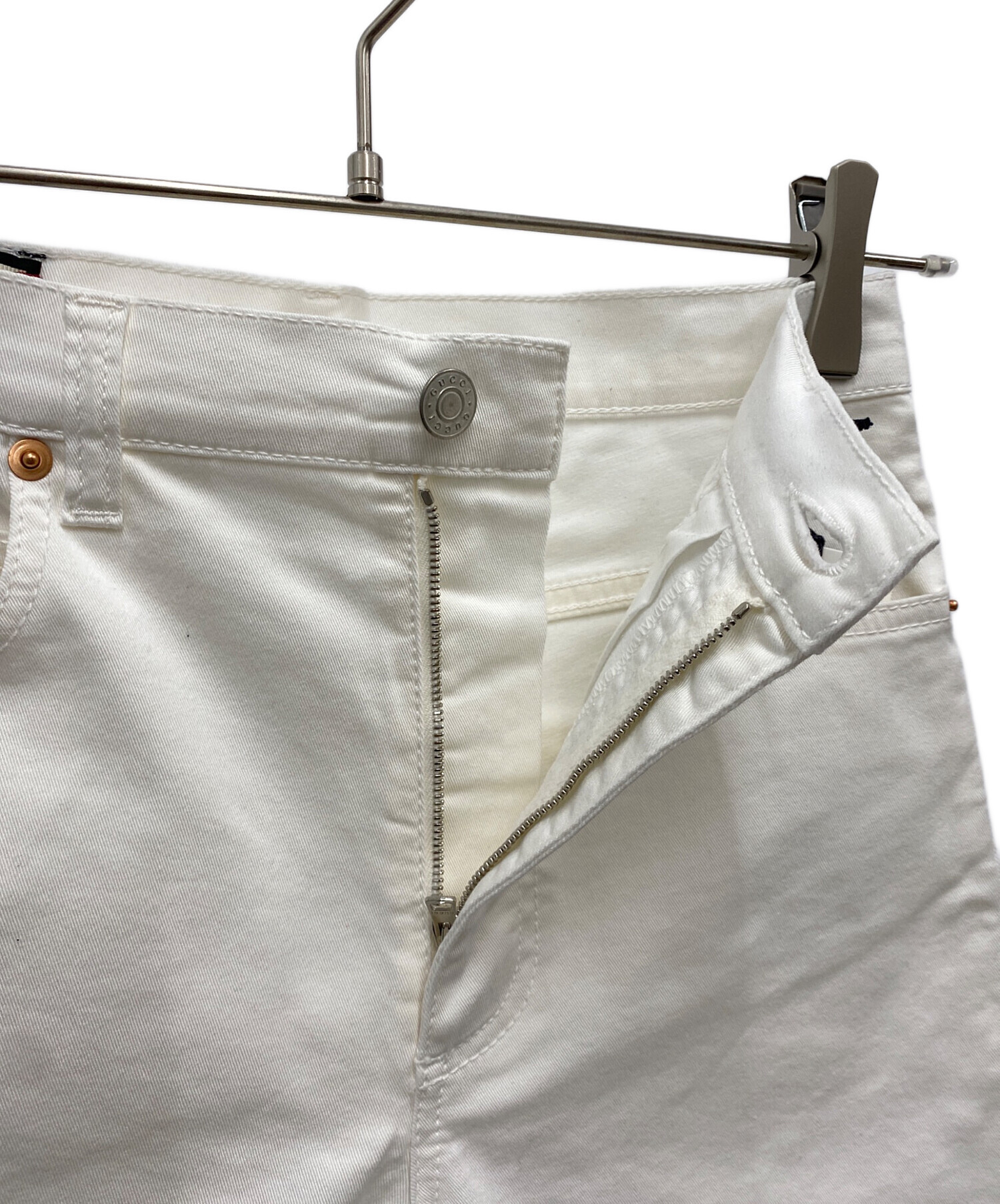 GUCCI ホワイトジーンズ