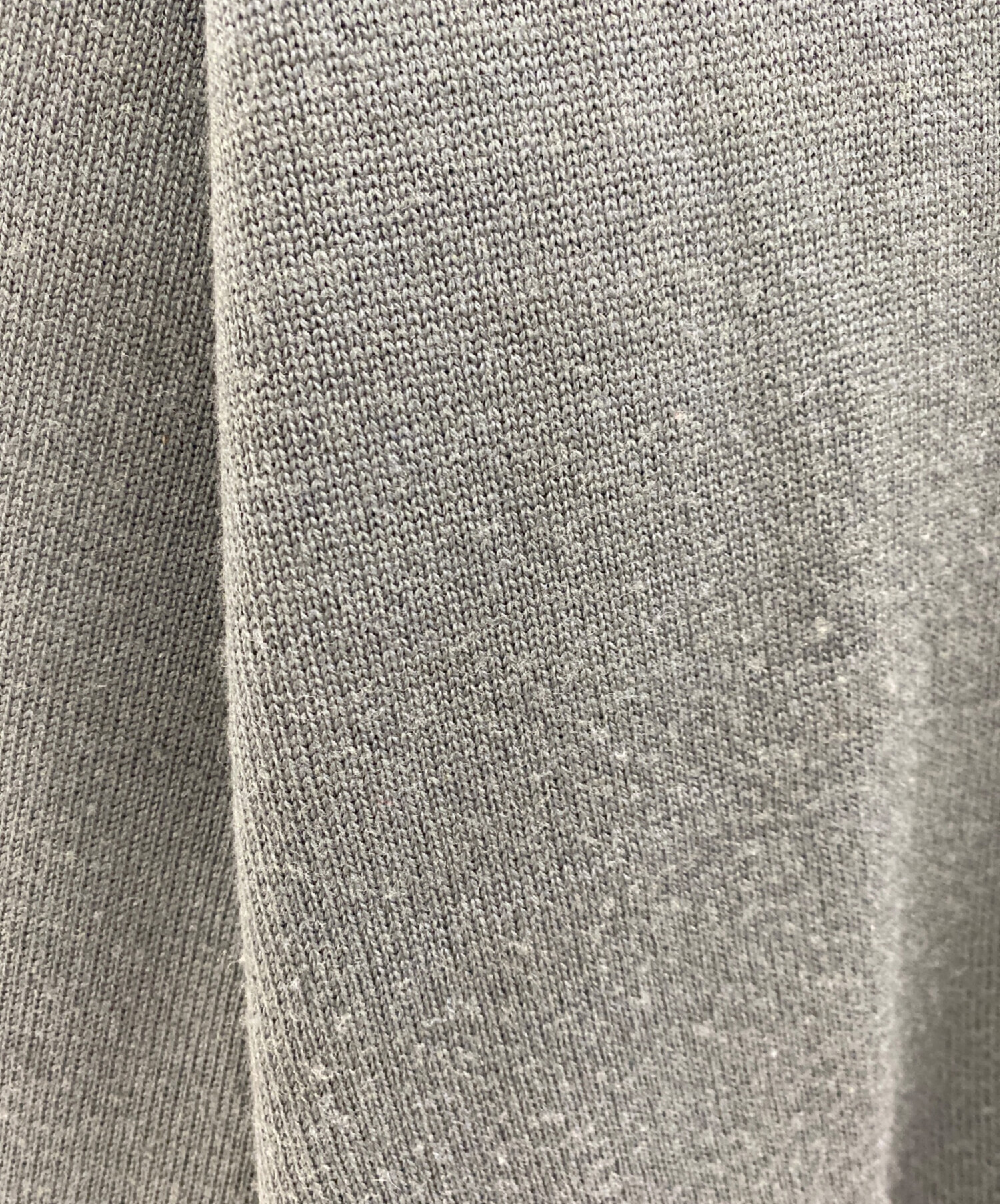 YVES SAINT LAURENT イヴサンローラン ヴィンテージ Vネック YVES SAINT LAURENT(イヴサンローラン) Vネックニット 192890 ブラック