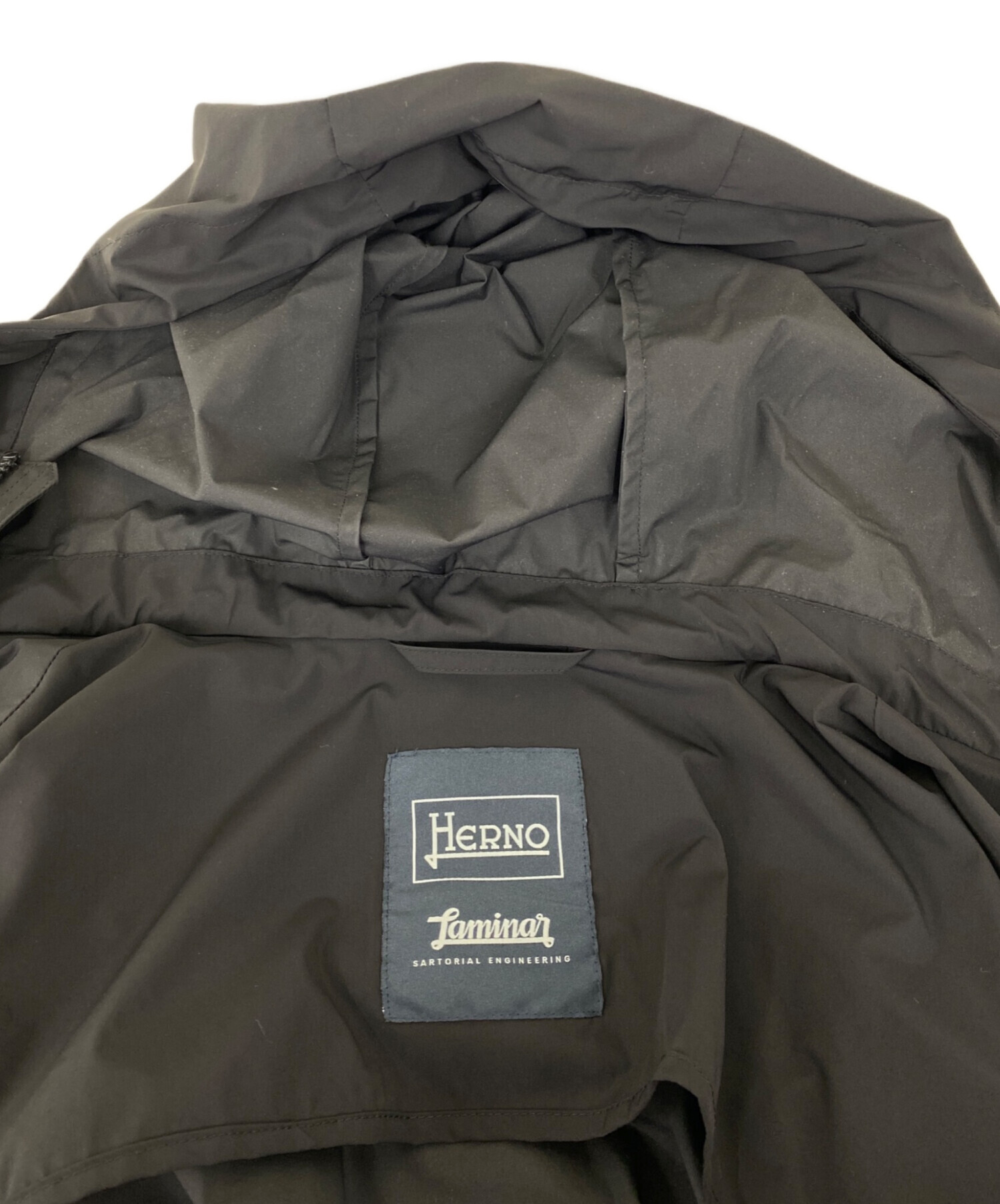 中古・古着通販】HERNO (ヘルノ) マウンテンパーカー ブラック サイズ 