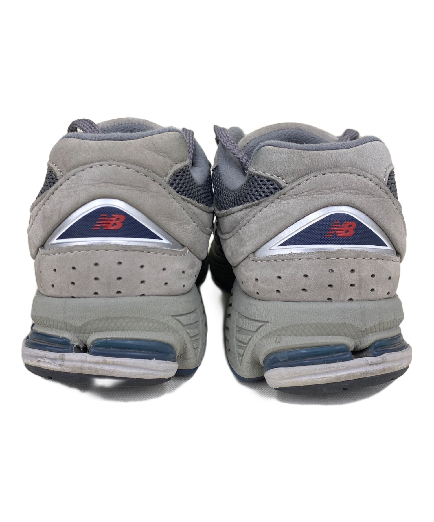 New Balance 2002R 26㌢ 中古・古着通販】NEW BALANCE (ニューバランス) 2002R グレー サイズ