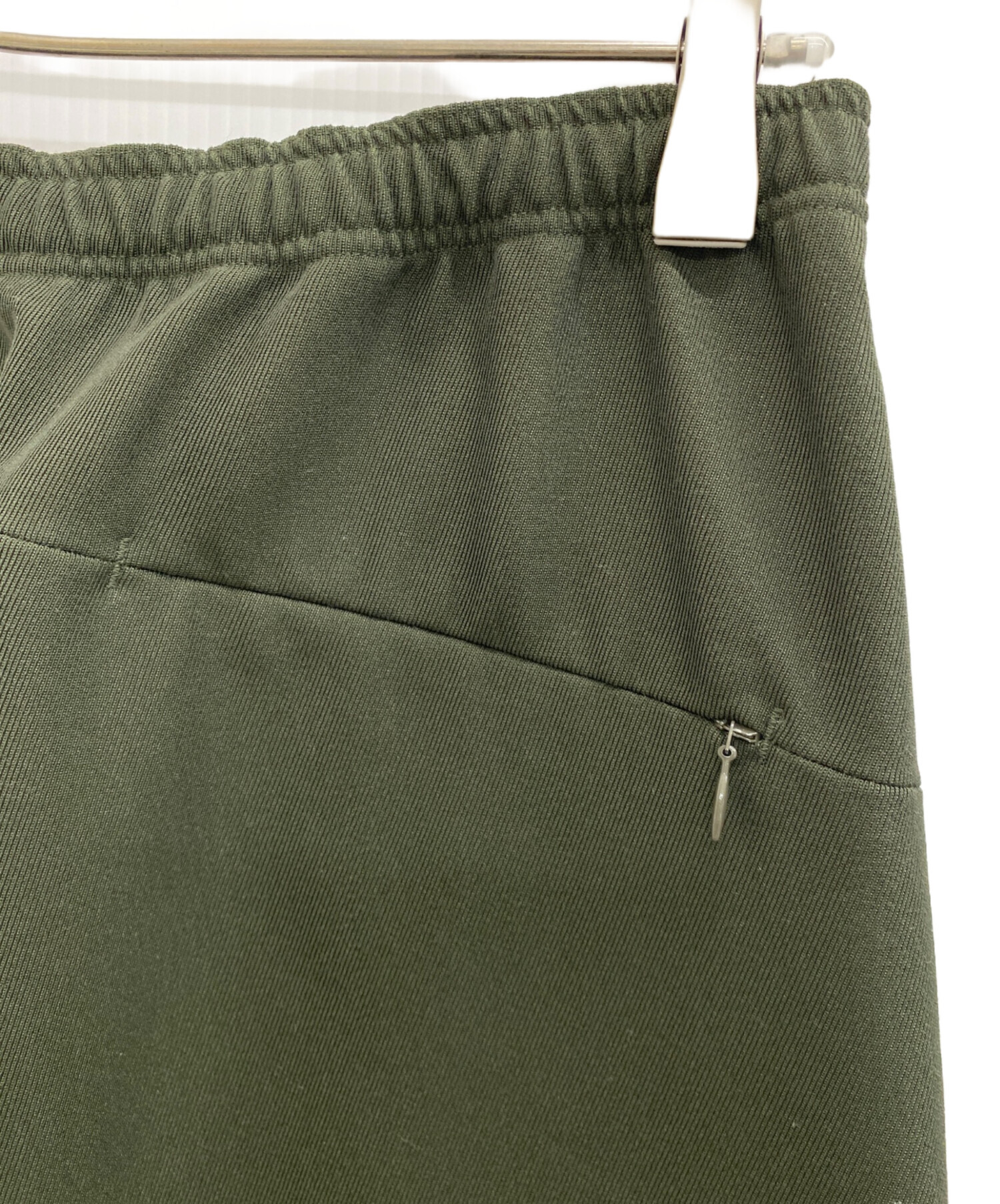 中古・古着通販】Needles (ニードルズ) トラックパンツ カーキ サイズ