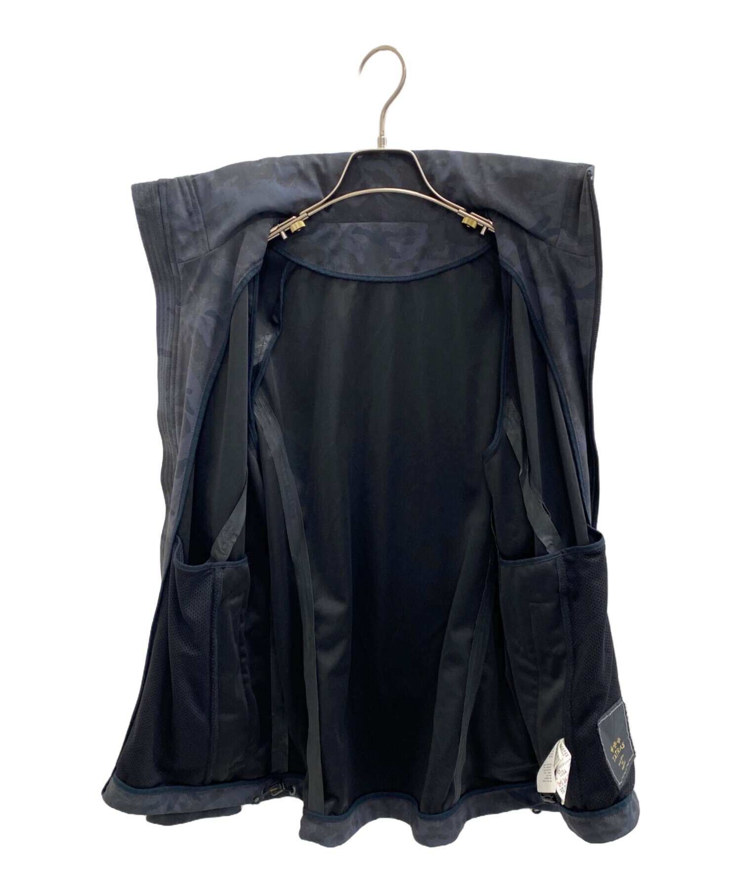 タトラス リバーシブル ナイロンジャケット 04サイズ 中古・古着通販】TATRAS (タトラス) ナイロンジャケット ブラック