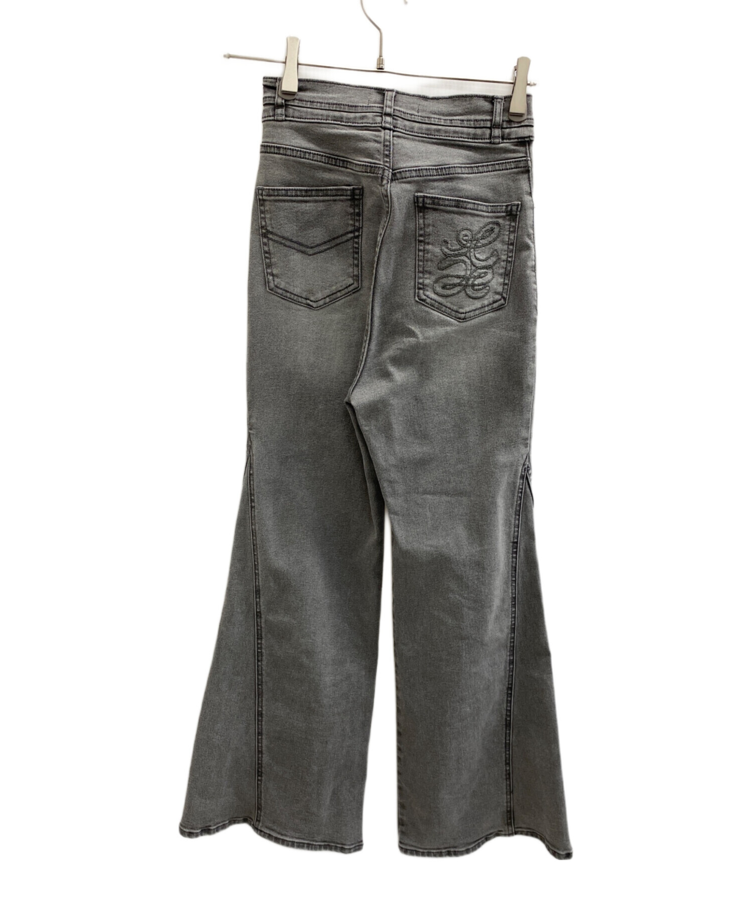 【匿名配送】SNIDEL スナイデル　ストレートデニム　グレー　1 中古・古着通販】Snidel (スナイデル) デニムパンツ グレー サイズ:00