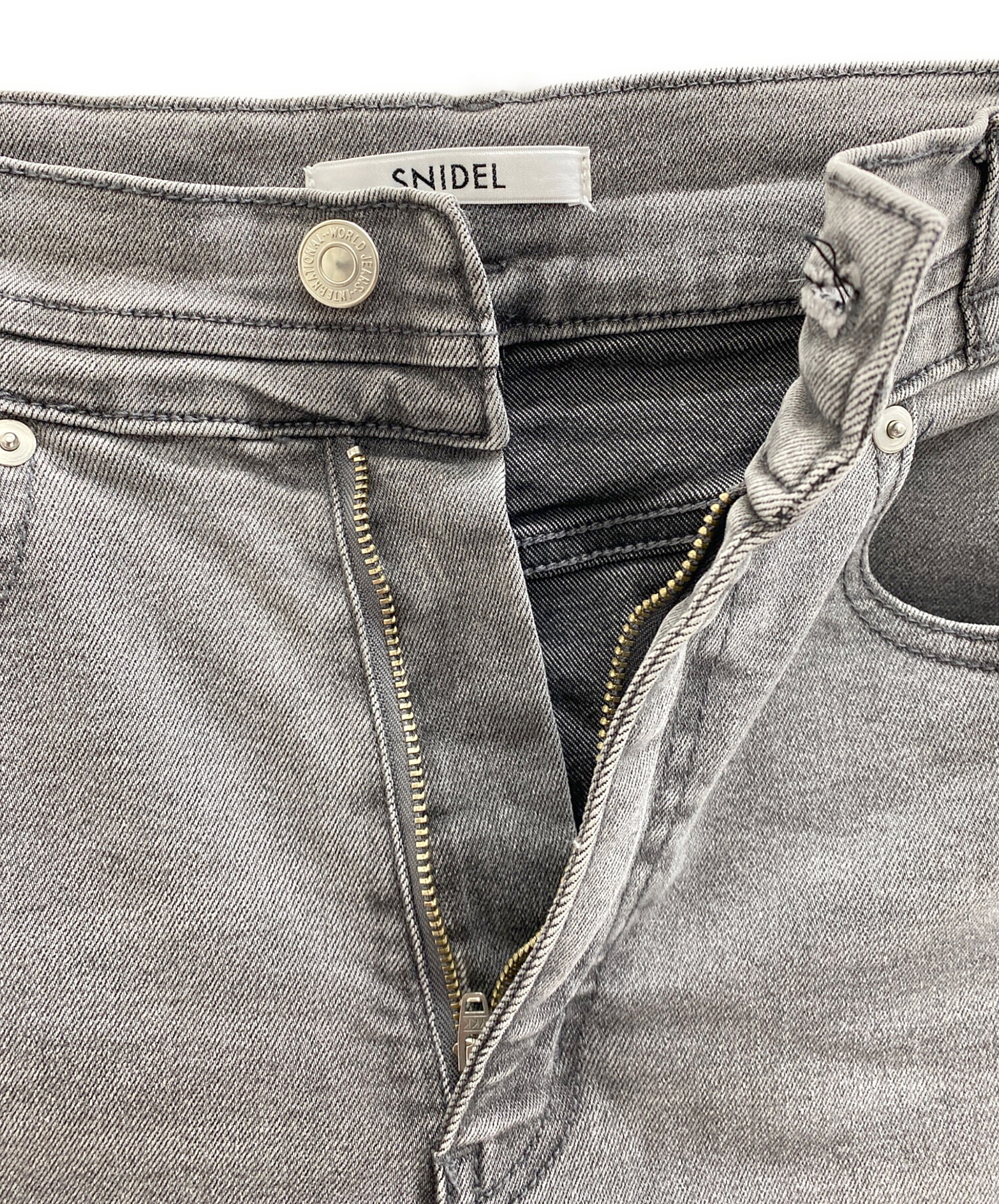 中古・古着通販】Snidel (スナイデル) デニムパンツ グレー サイズ:00