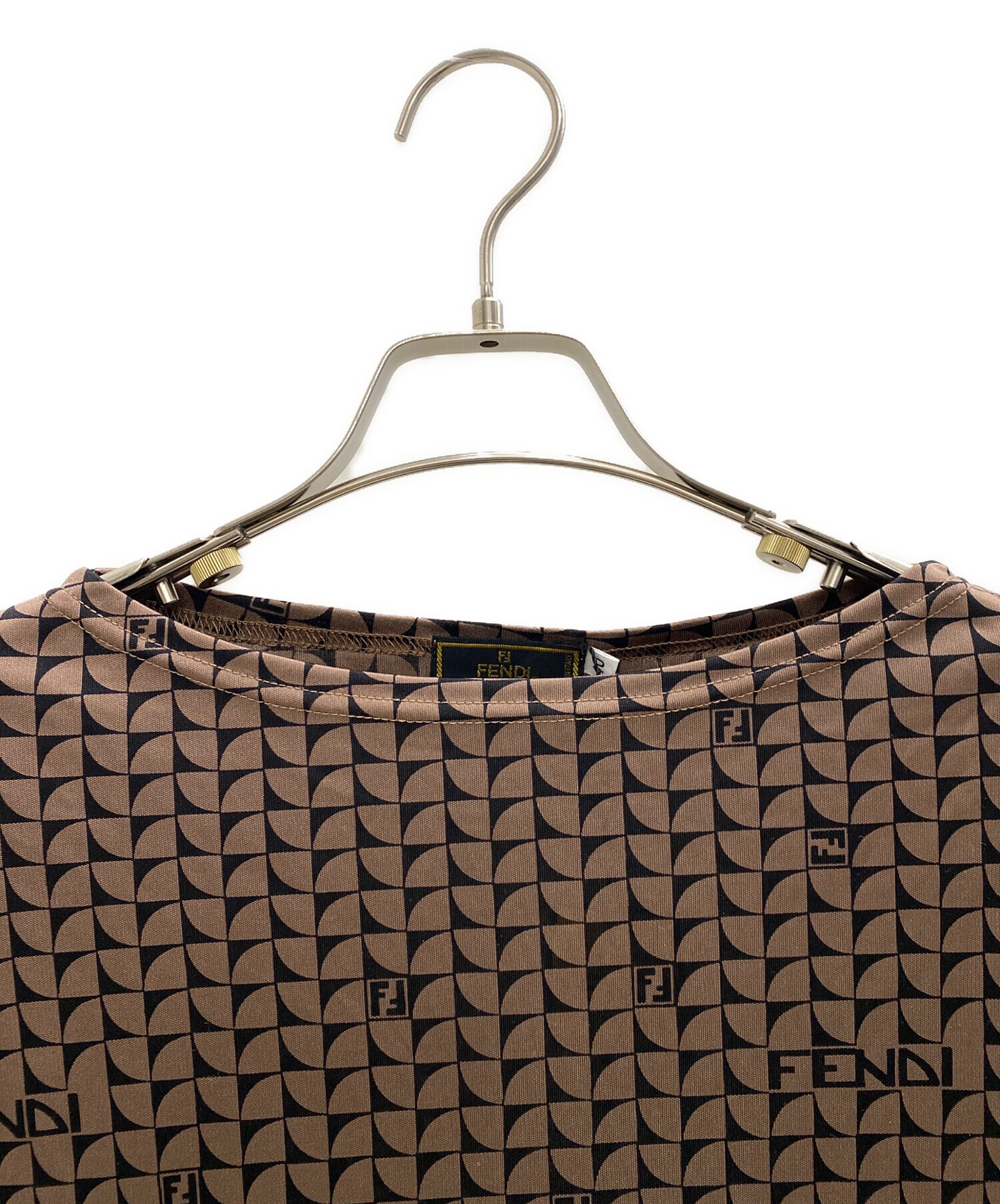 中古・古着通販】FENDI (フェンディ) ノースリーブカットソー ブラウン 